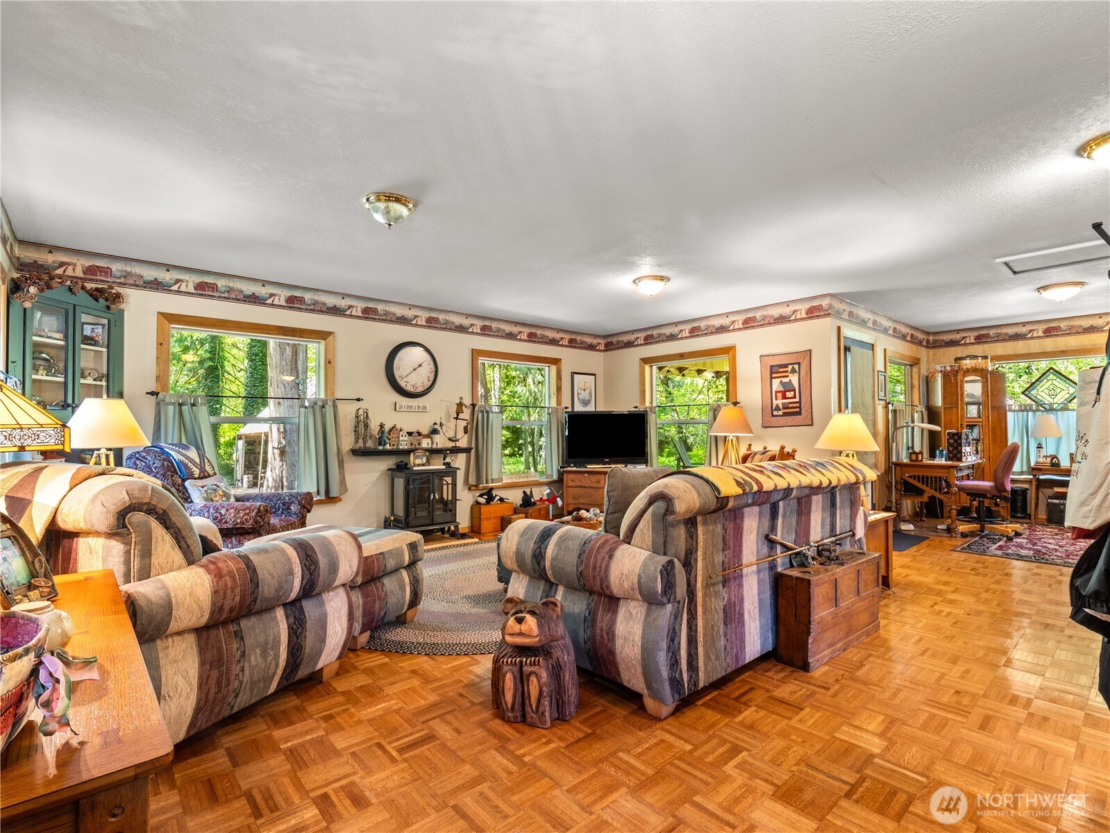 400 N Finch Creek Road Property Photo 7