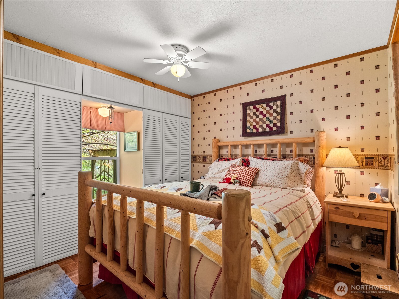 400 N Finch Creek Road Property Photo 12
