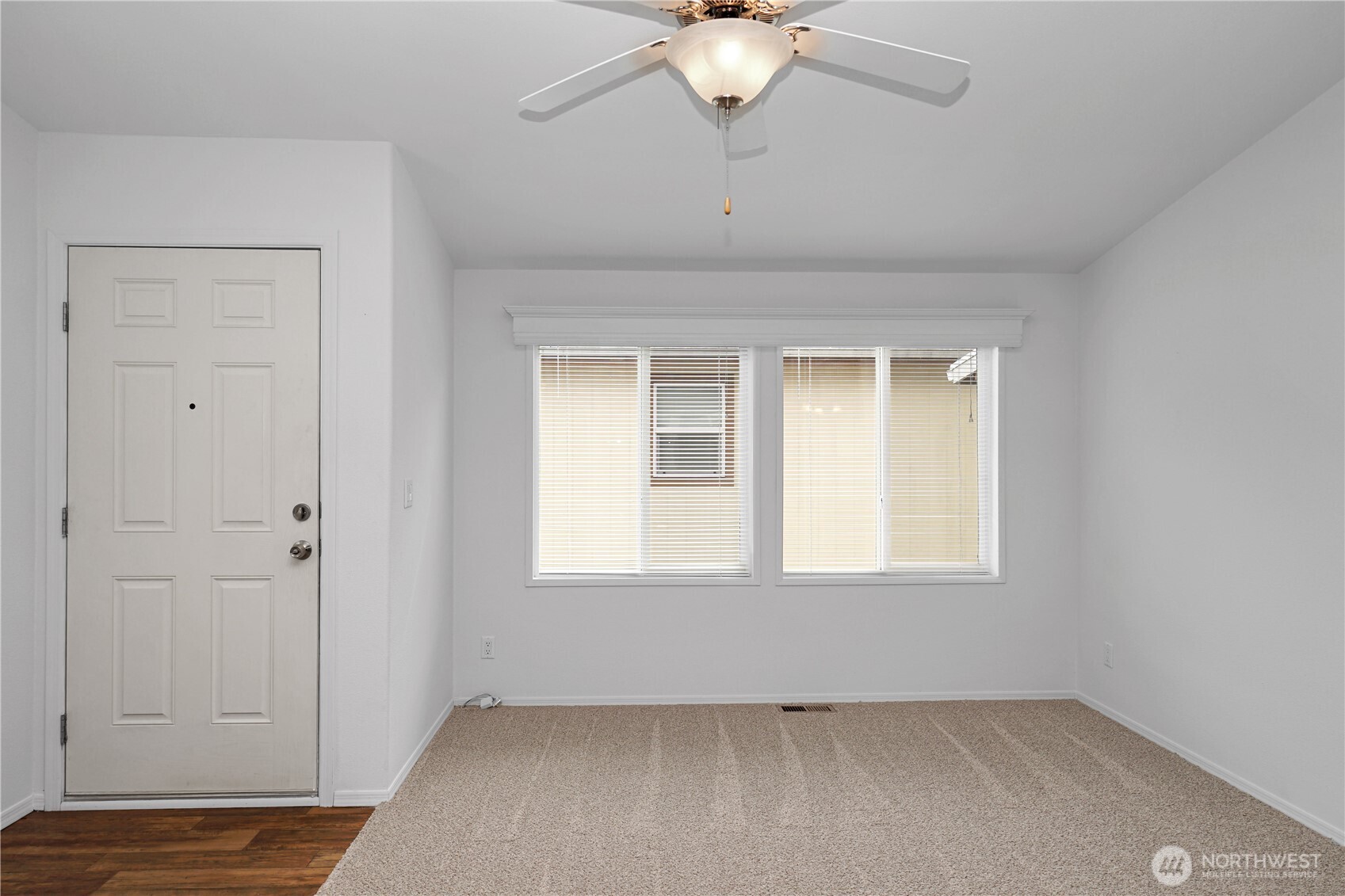 15231 Pine Drive Property Photo 4