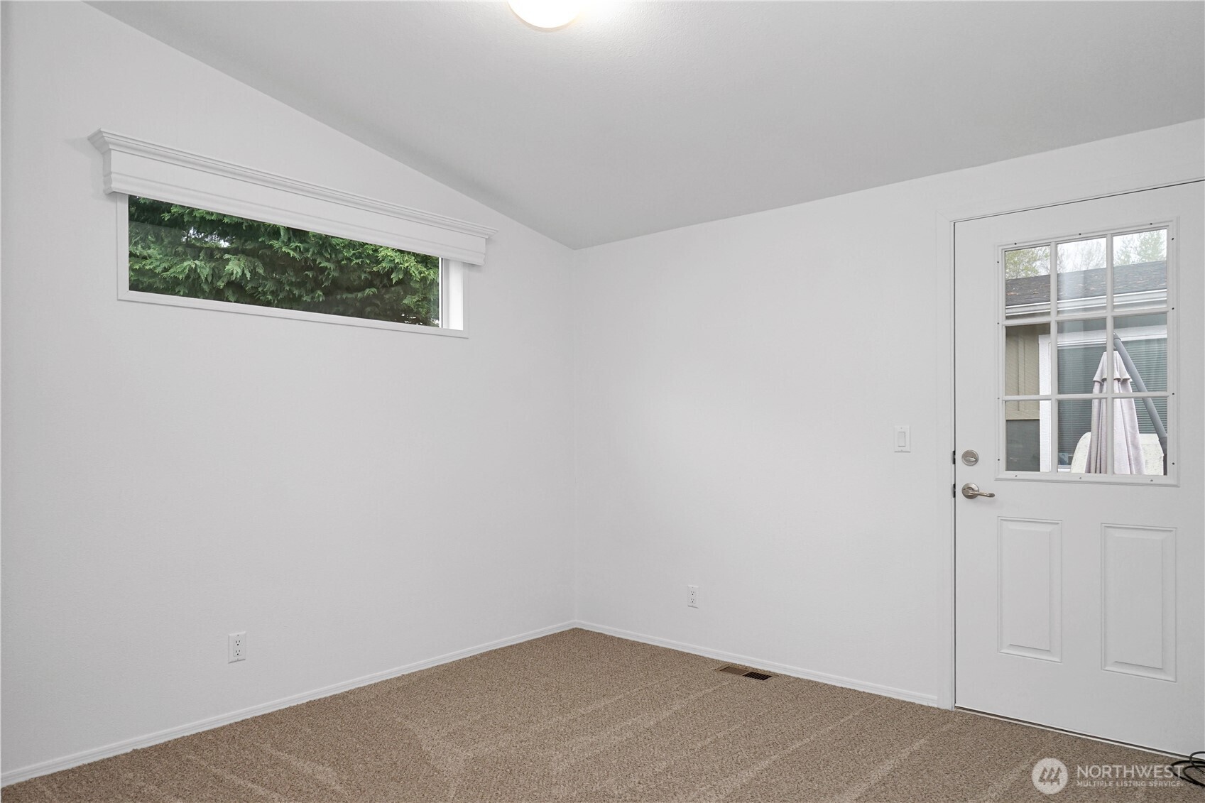 15231 Pine Drive Property Photo 23