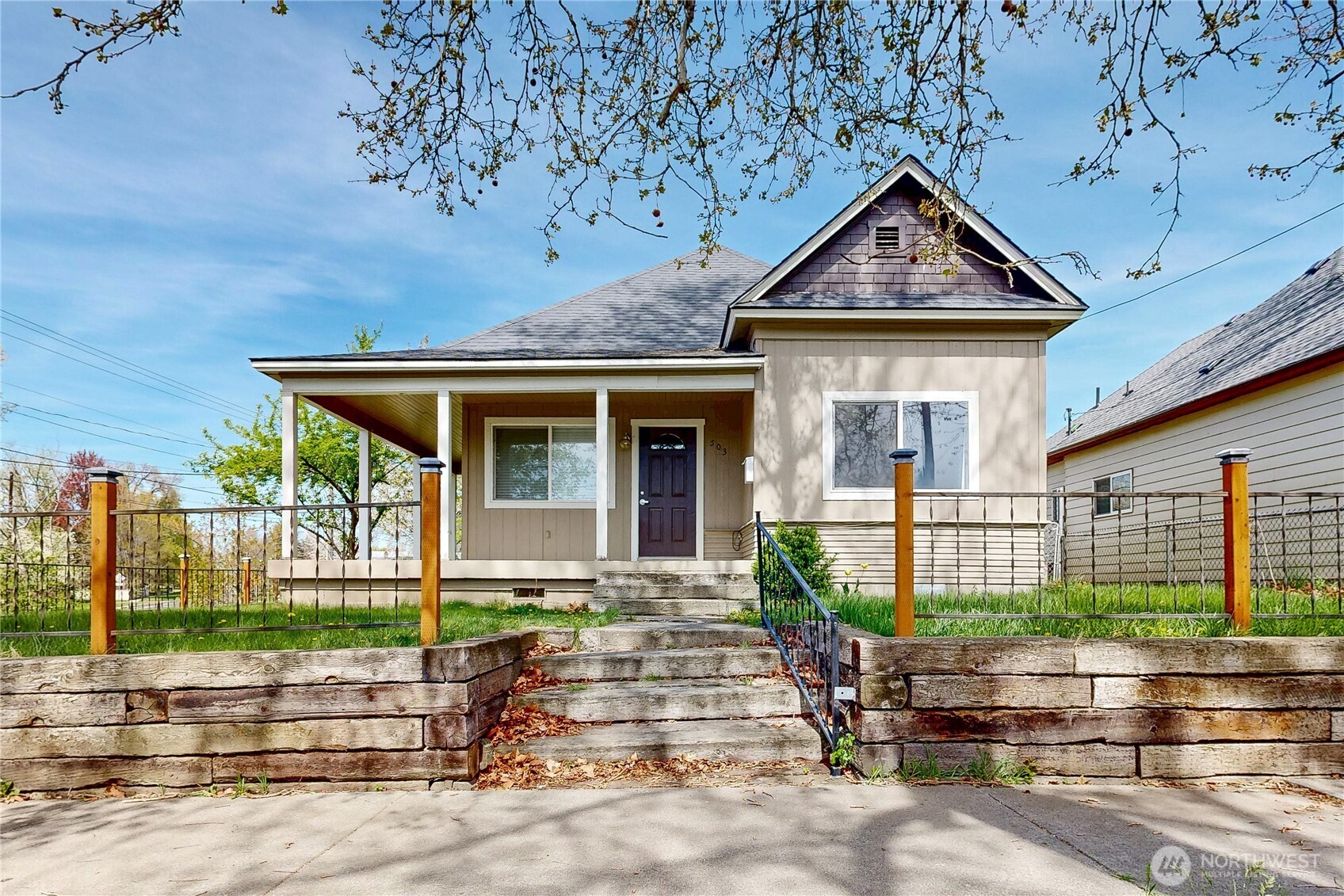 503 Juniper Street Property Photo 1