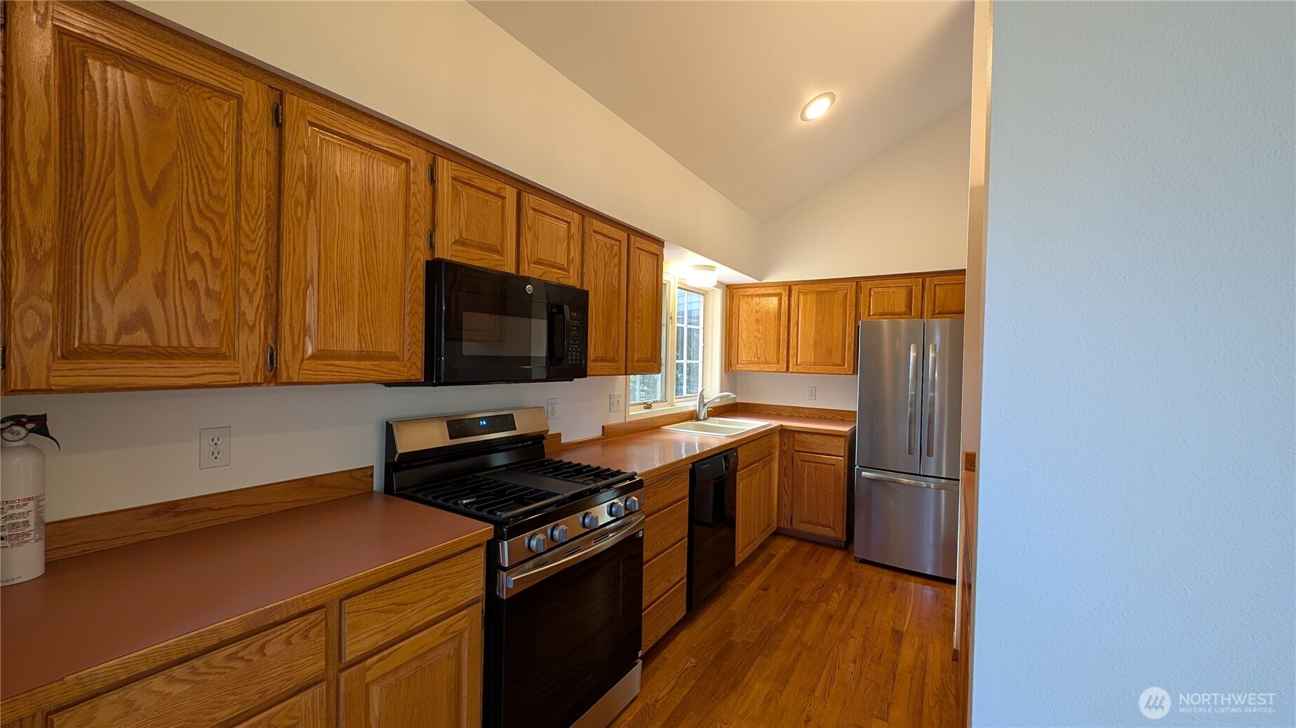 16827 41st Street Property Photo 11