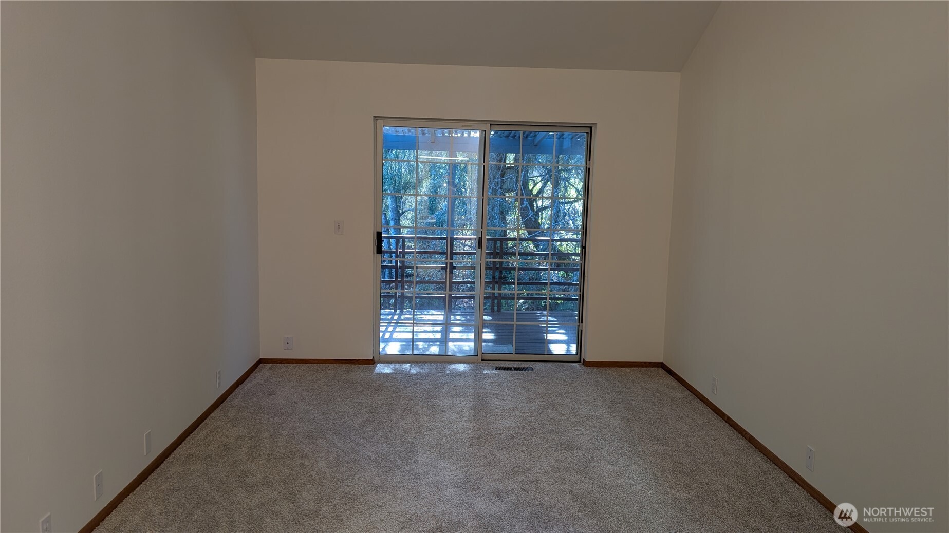 16827 41st Street Property Photo 15