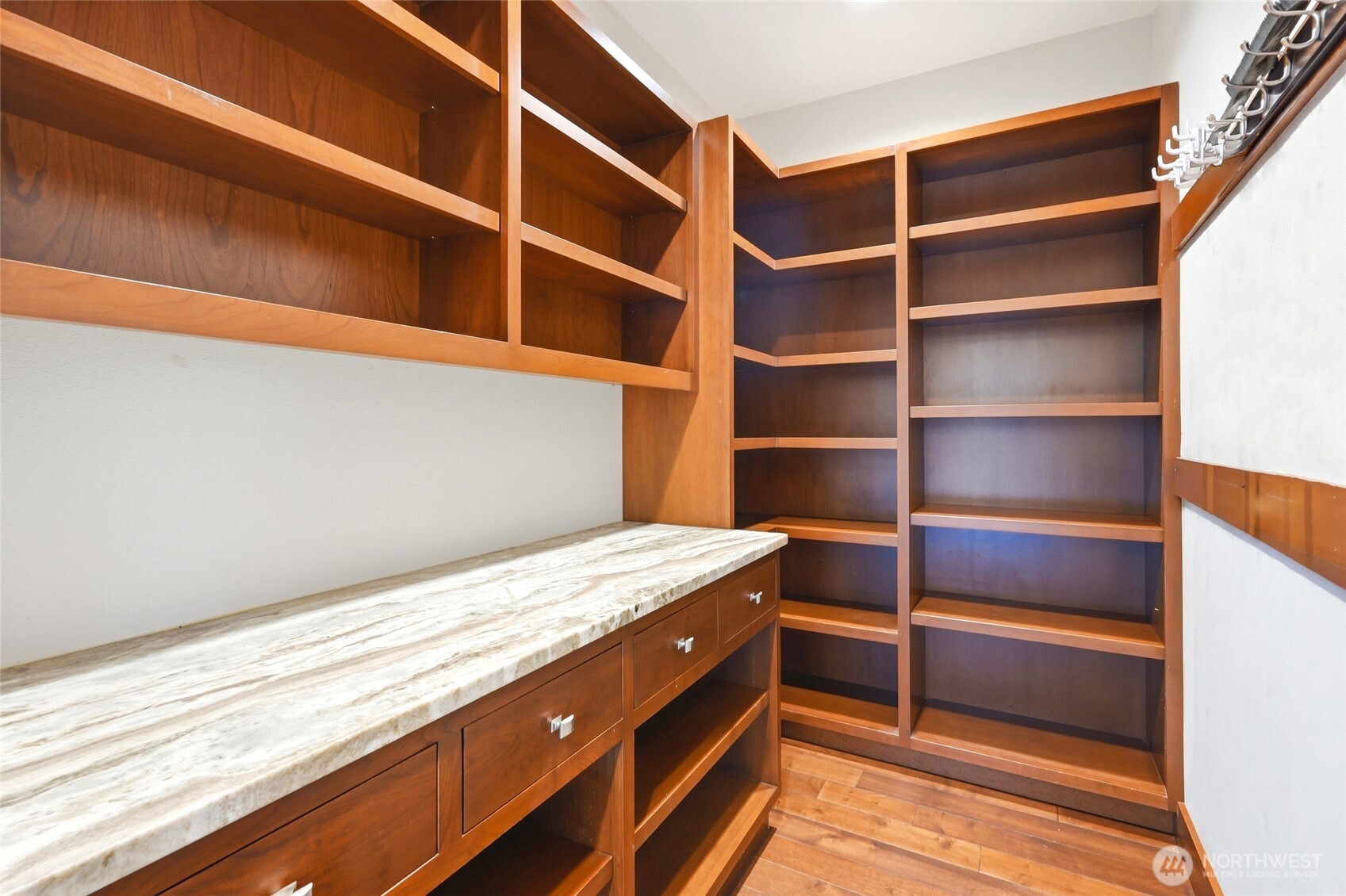 1130 150th Place Property Photo 11