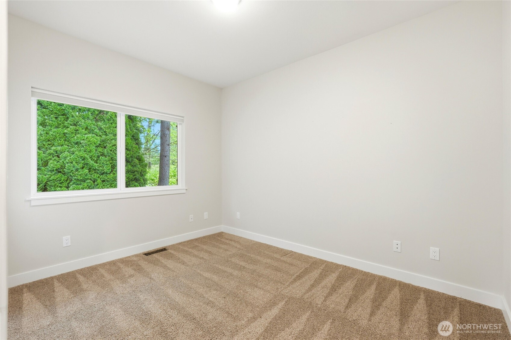 1130 150th Place Property Photo 18