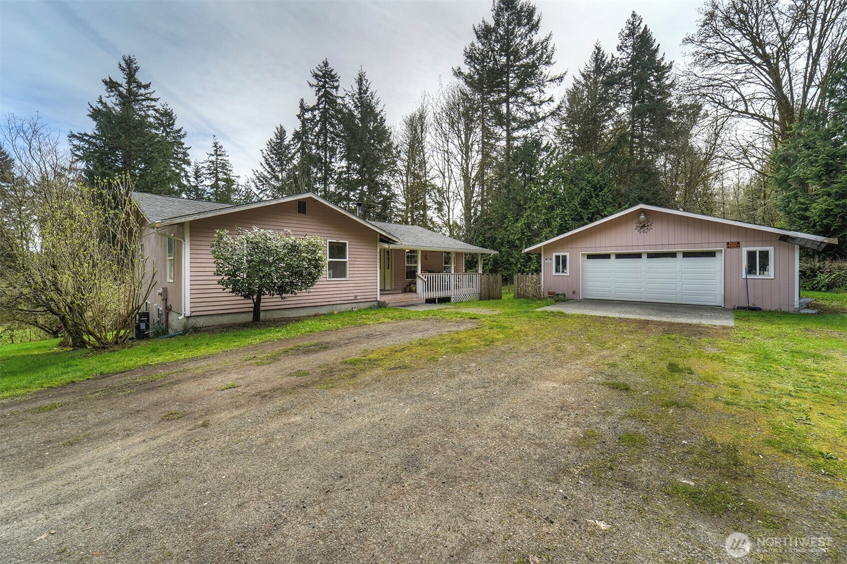 31481 Night Owl Avenue Property Photo 2