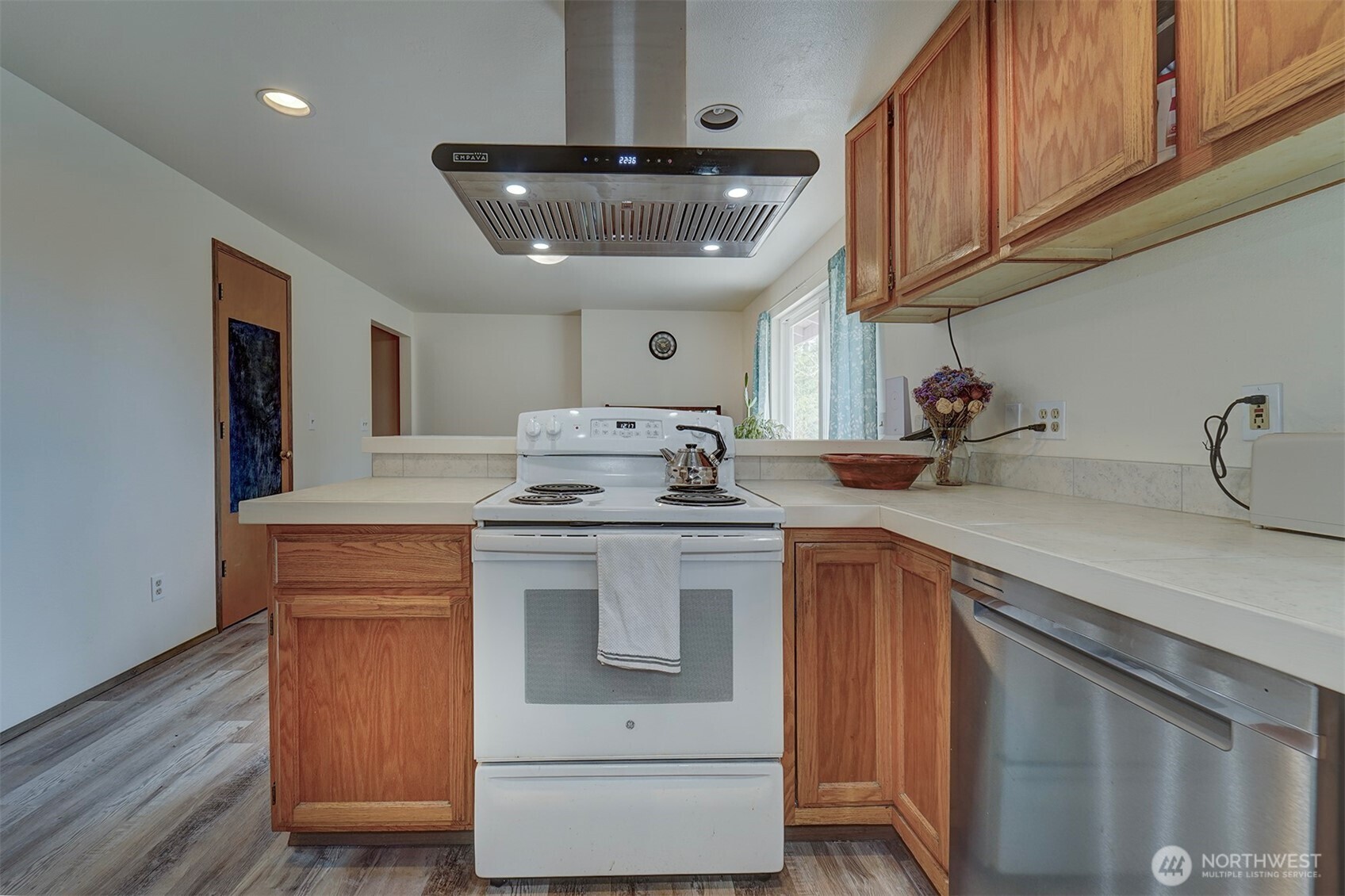 31481 Night Owl Avenue Property Photo 10