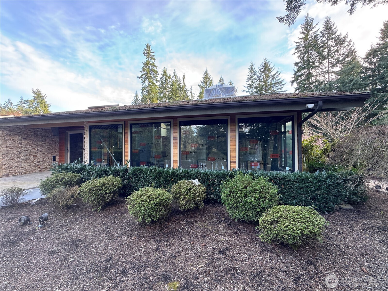 2620 Maltby Road Property Photo 13
