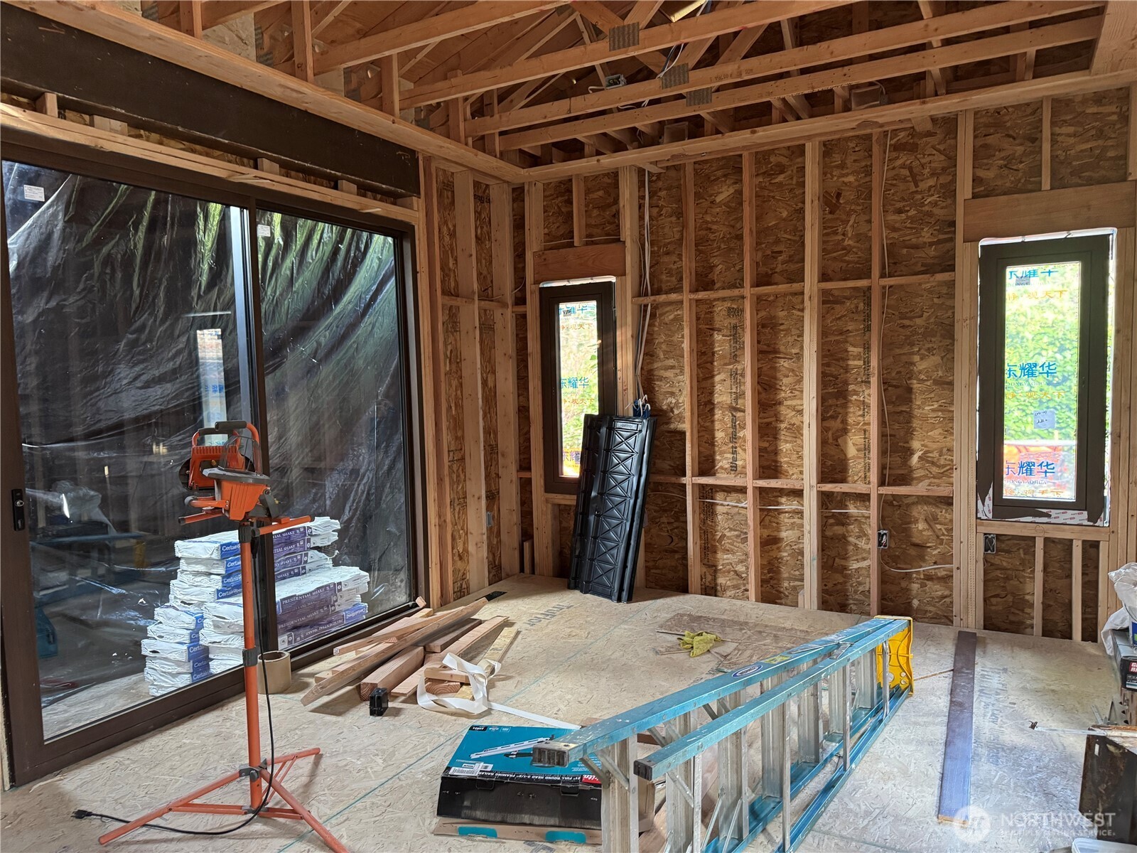 2620 Maltby Road Property Photo 17
