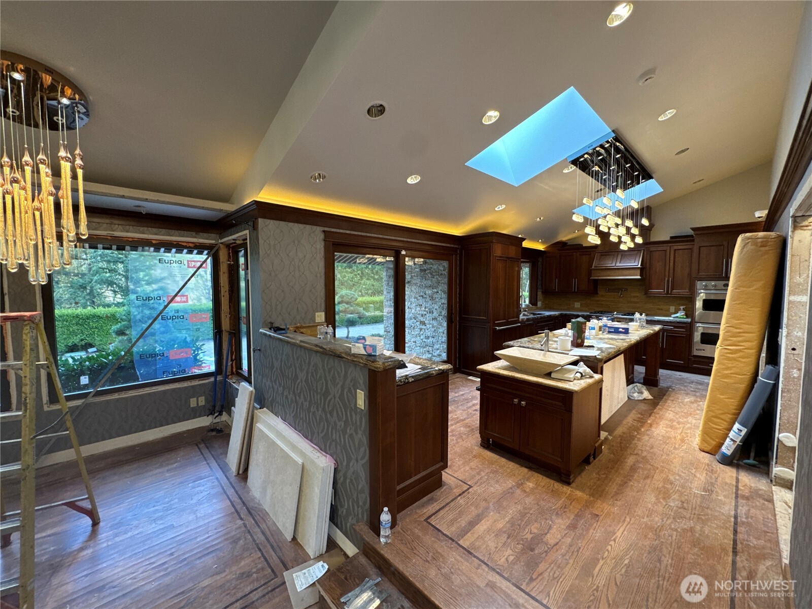 2620 Maltby Road Property Photo 29