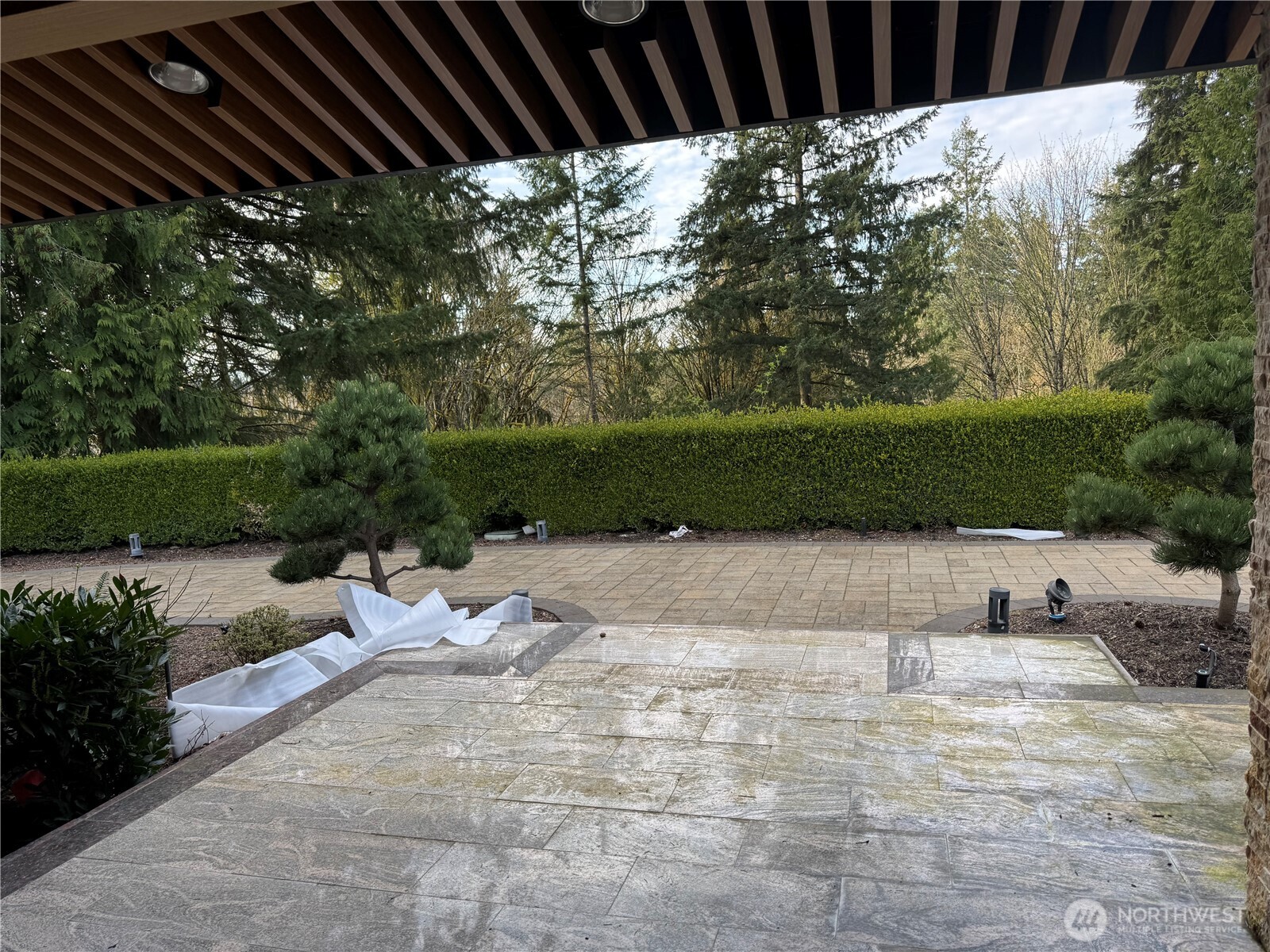 2620 Maltby Road Property Photo 31