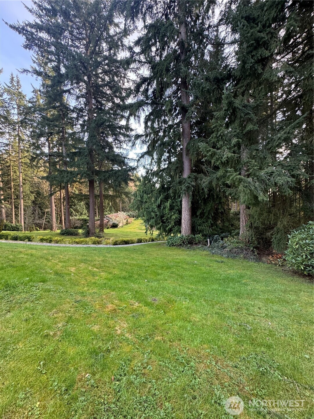 2620 Maltby Road Property Photo 38