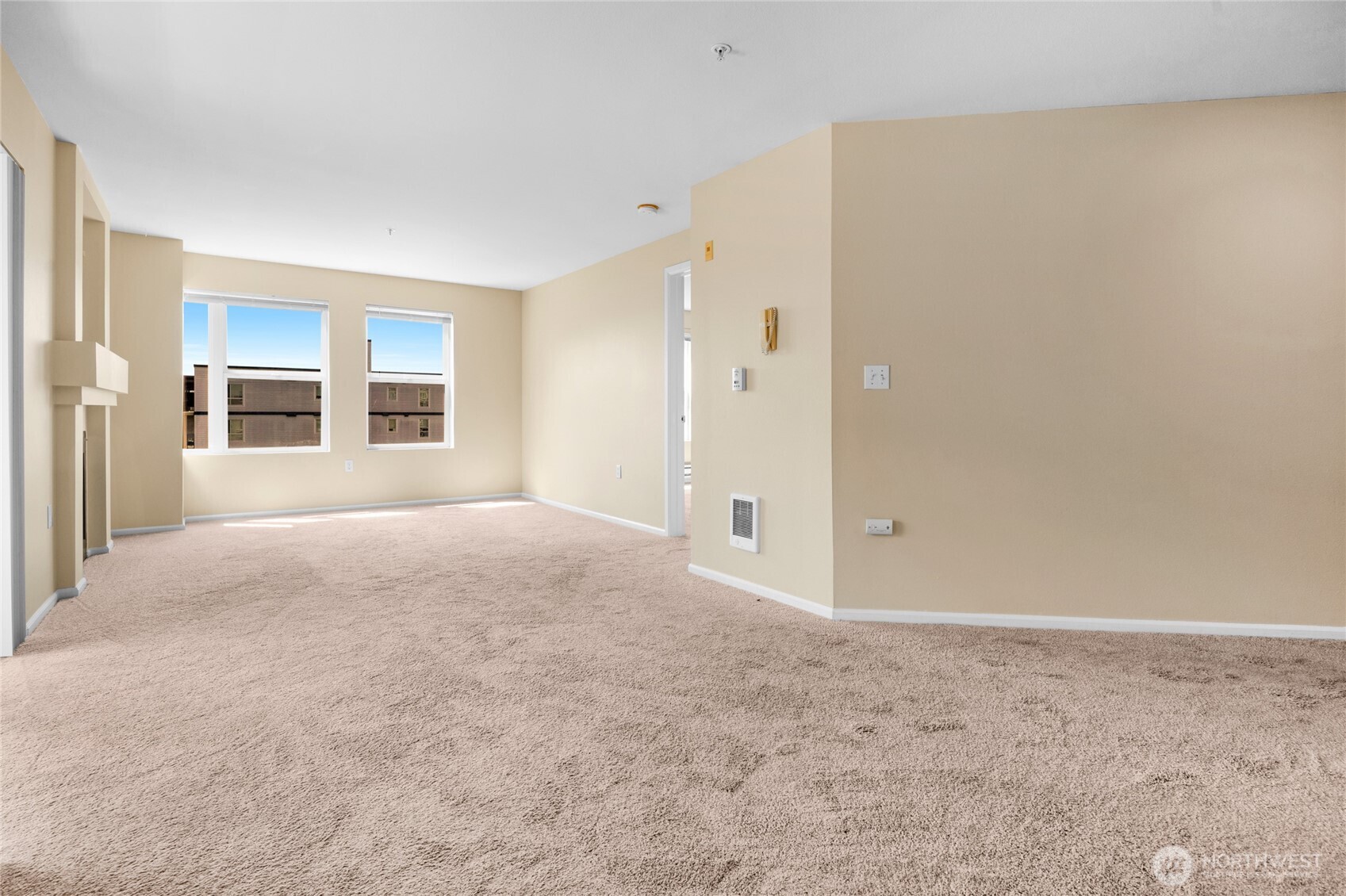 4343 Roosevelt Way 401 Property Photo 11