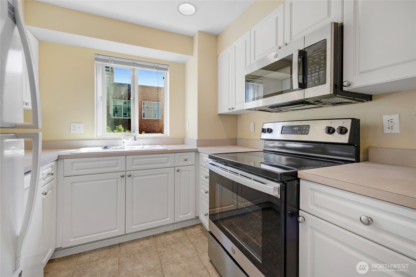 4343 Roosevelt Way 401 Property Photo 14
