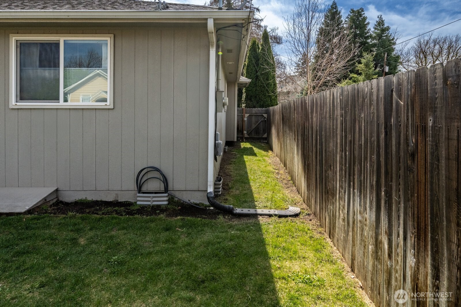 1138 1/2 Isaacs Avenue Property Photo 29