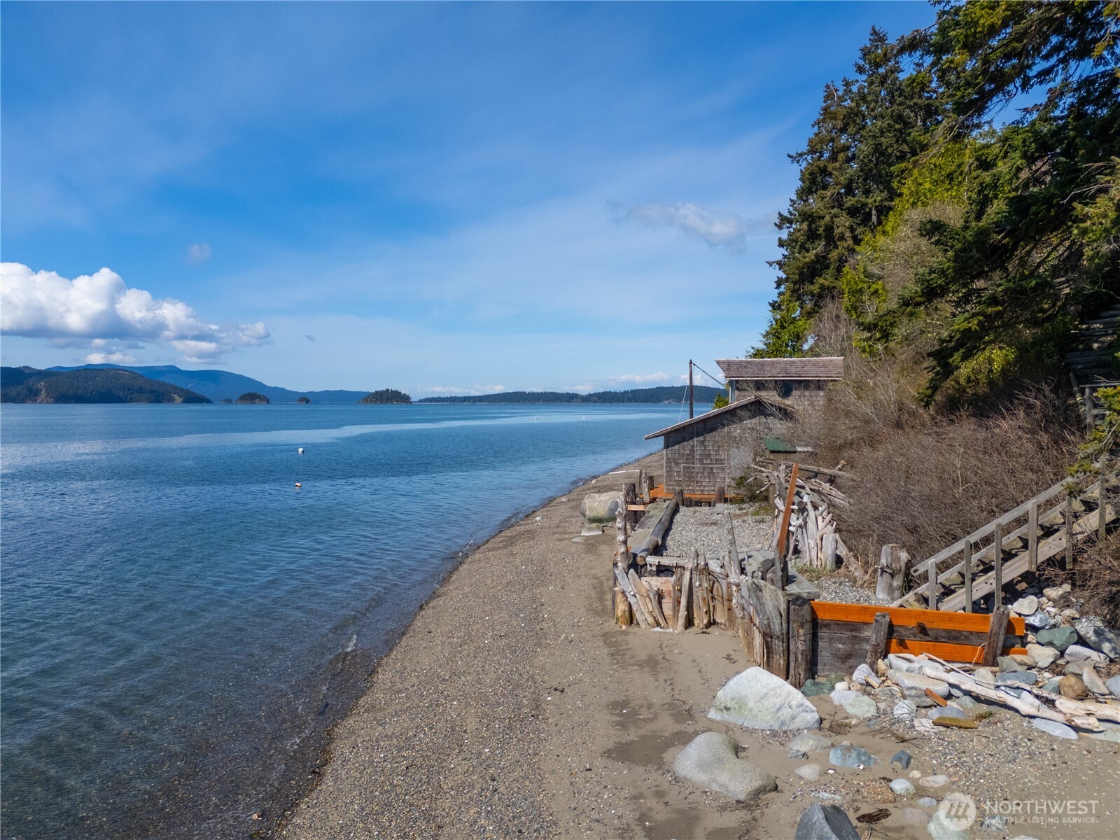5132 West Shore Road Property Photo 4