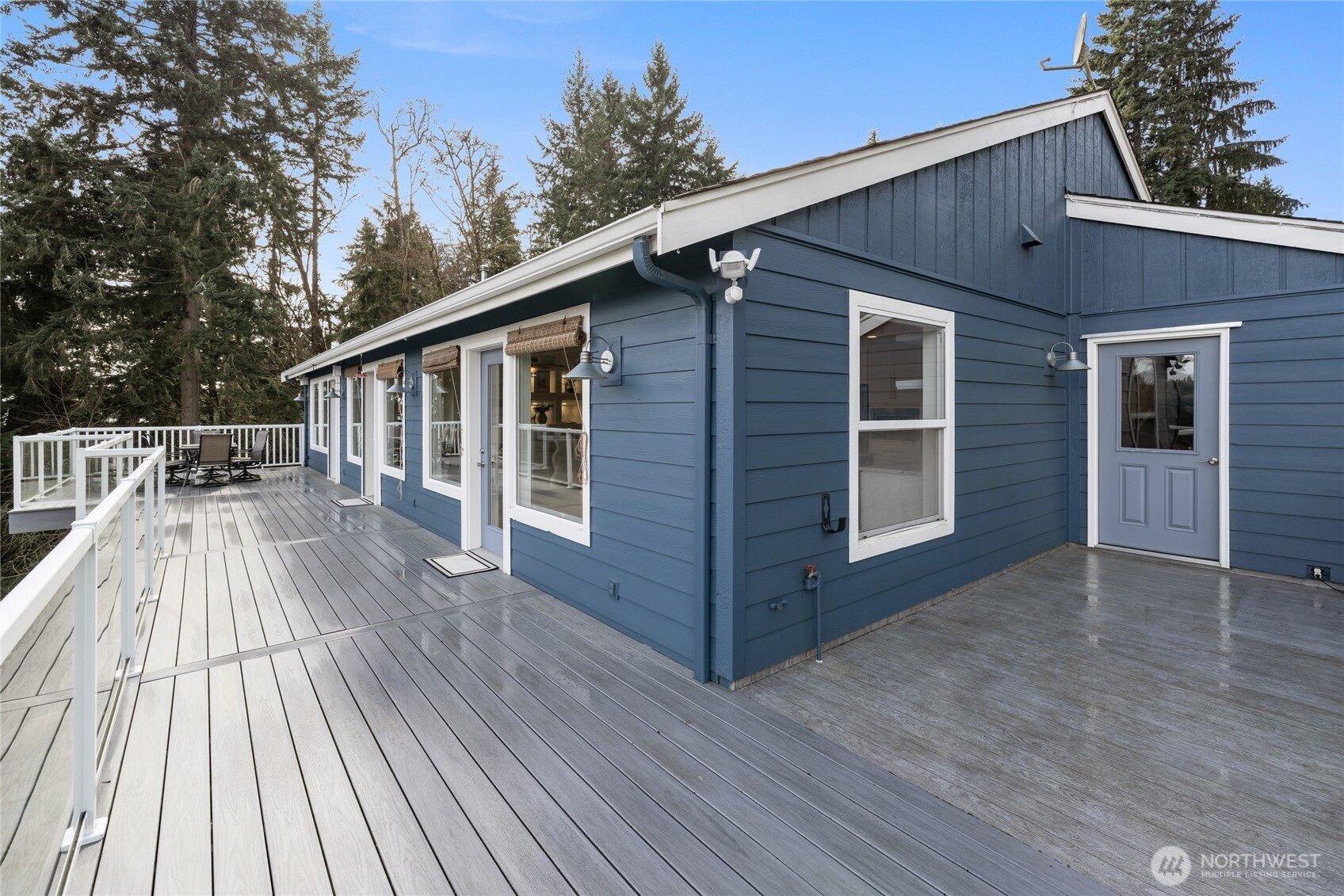 12421 6th Avenue Property Photo 14