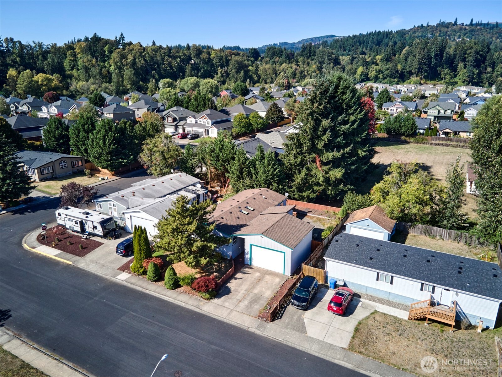 1835 Heartwood Property Photo 1