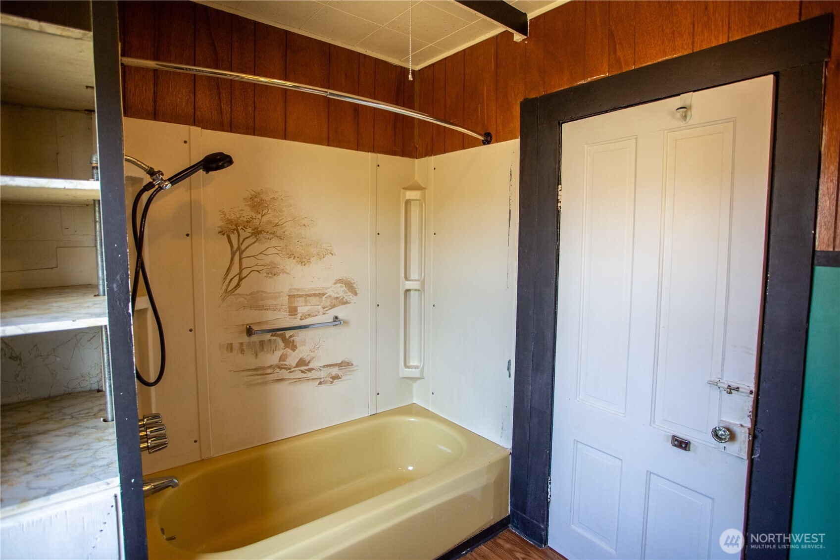 1408 1412 Hood Street Property Photo 20