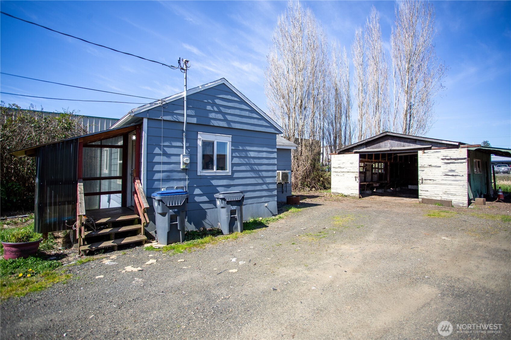 1408 1412 Hood Street Property Photo 28