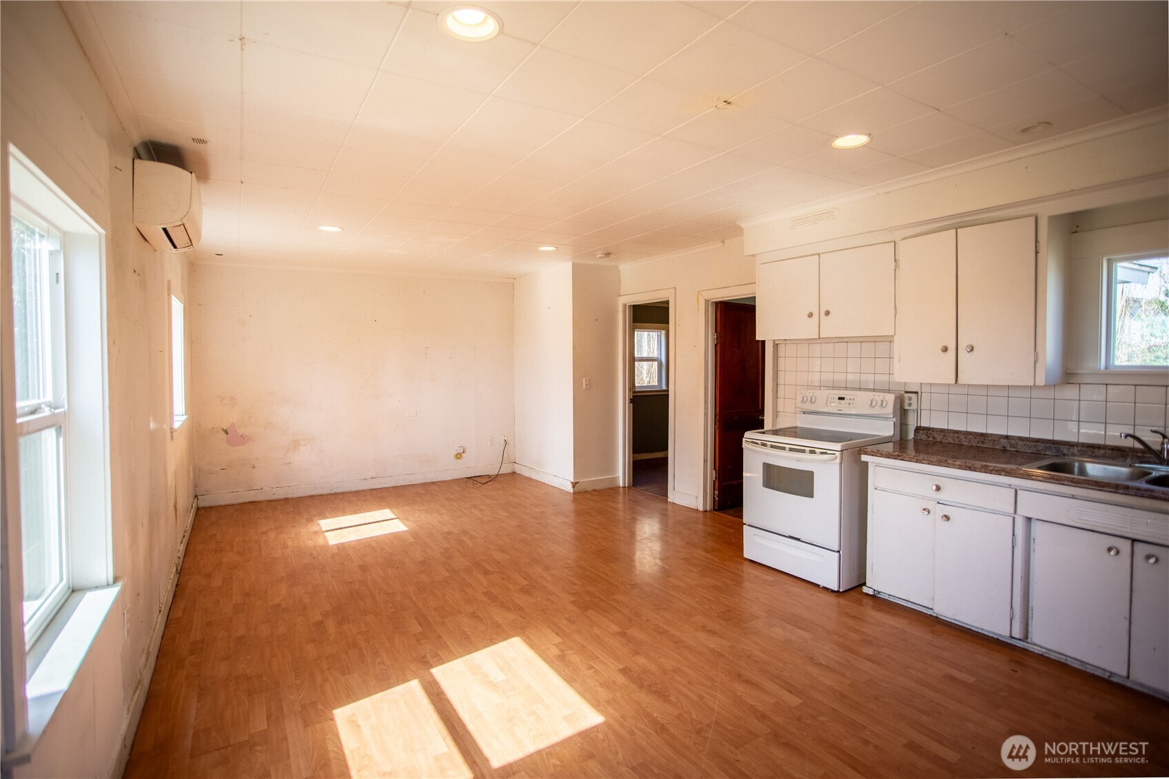 1408 1412 Hood Street Property Photo 29