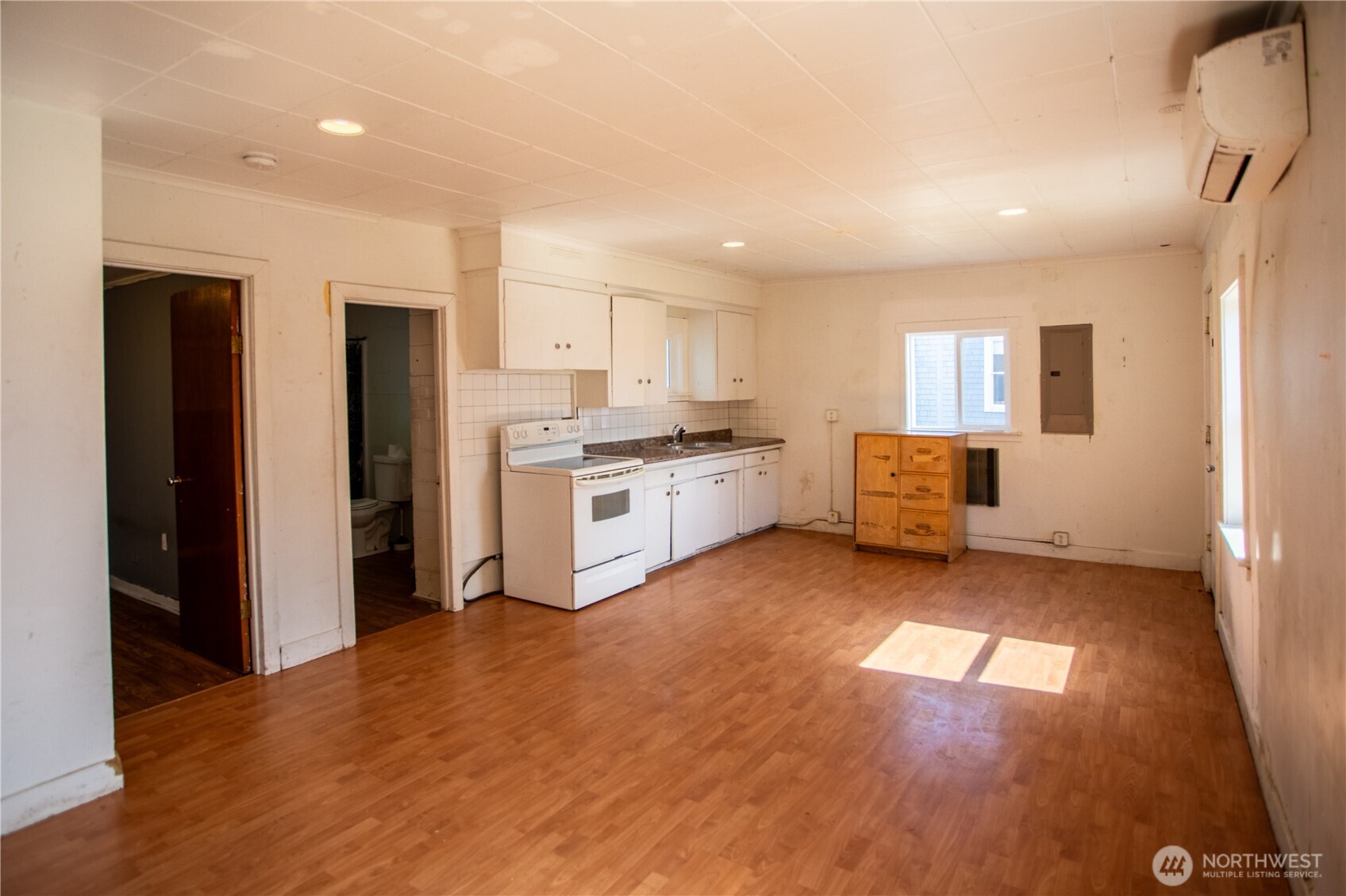 1408 1412 Hood Street Property Photo 30