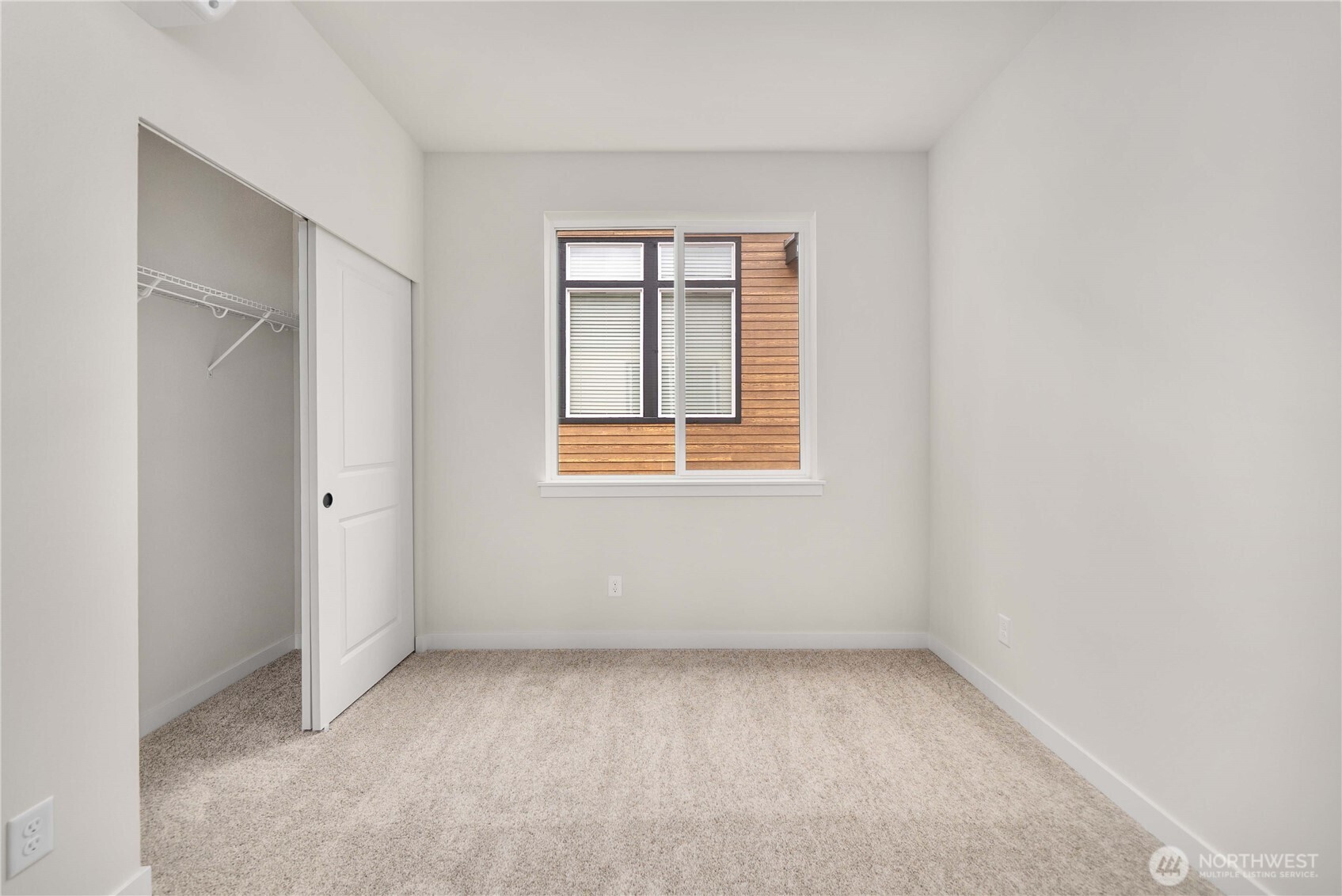4027 Aberdeen Way Property Photo 11