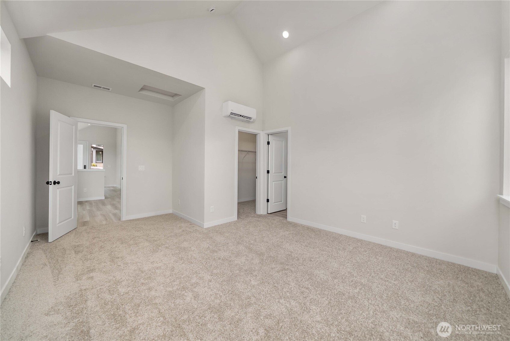 4027 Aberdeen Way Property Photo 17