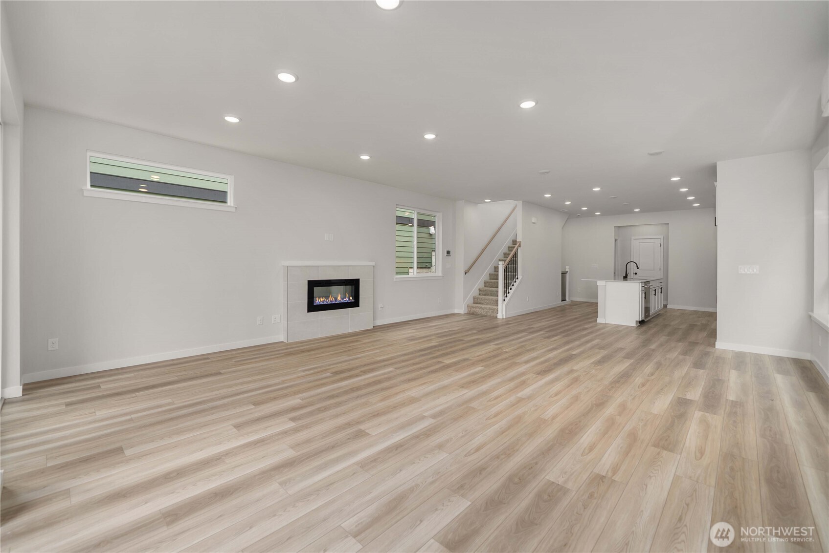 4027 Aberdeen Way Property Photo 22