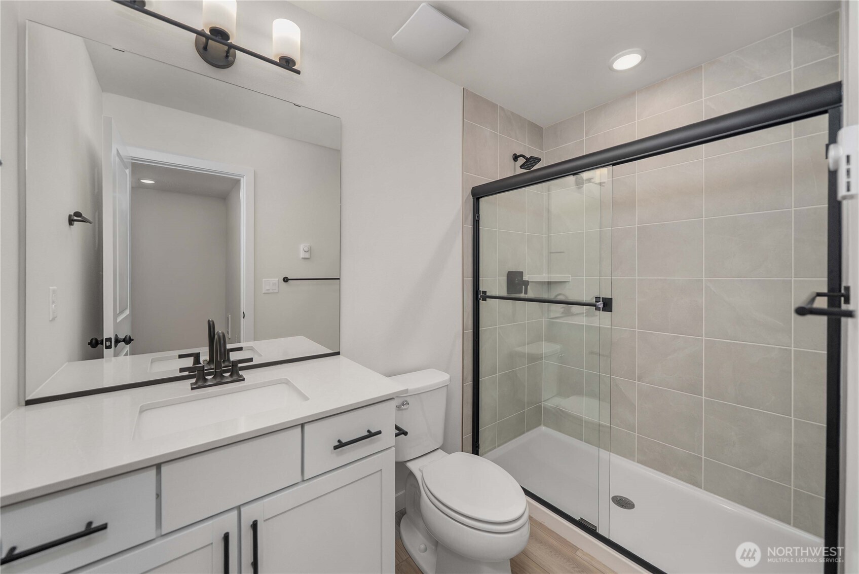 4027 Aberdeen Way Property Photo 31