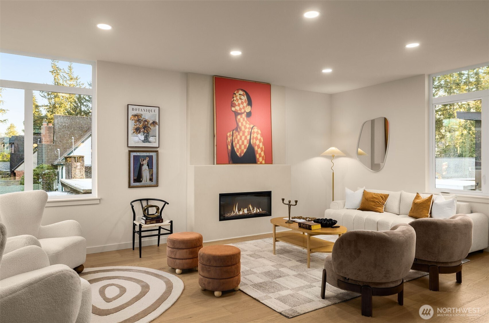 14031 Densmore Avenue Property Photo 8