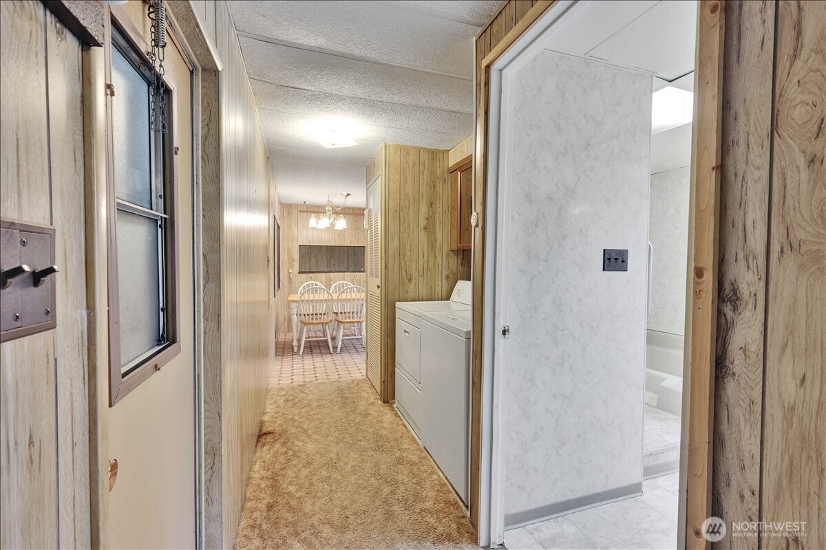 507 W Veterans Avenue Property Photo 15