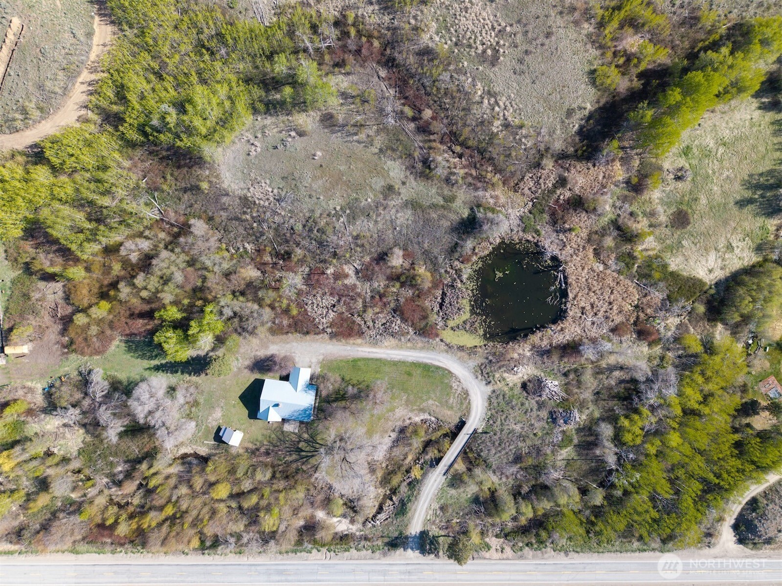 20752 State Route 20 Property Photo 34