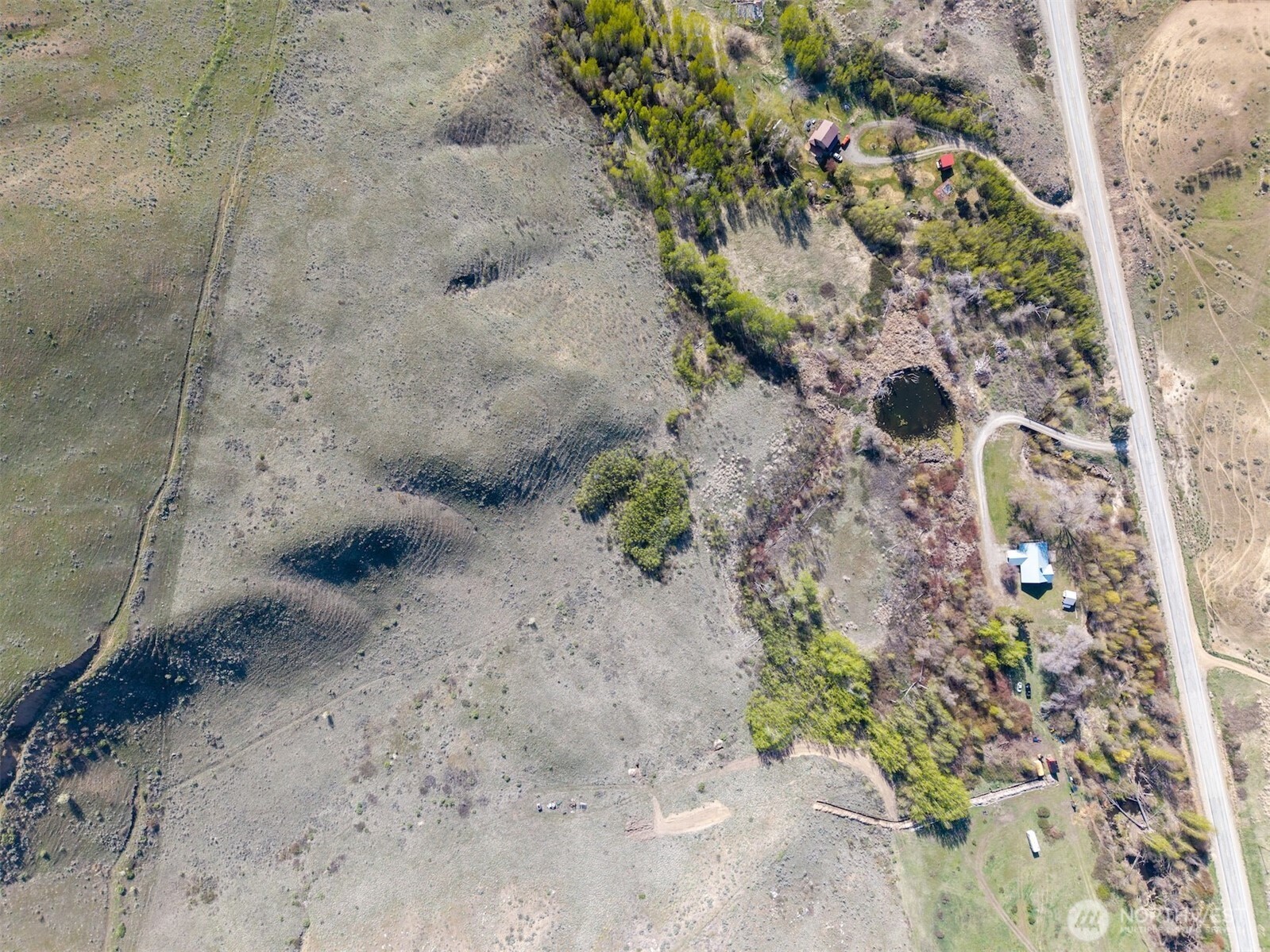 20752 State Route 20 Property Photo 35
