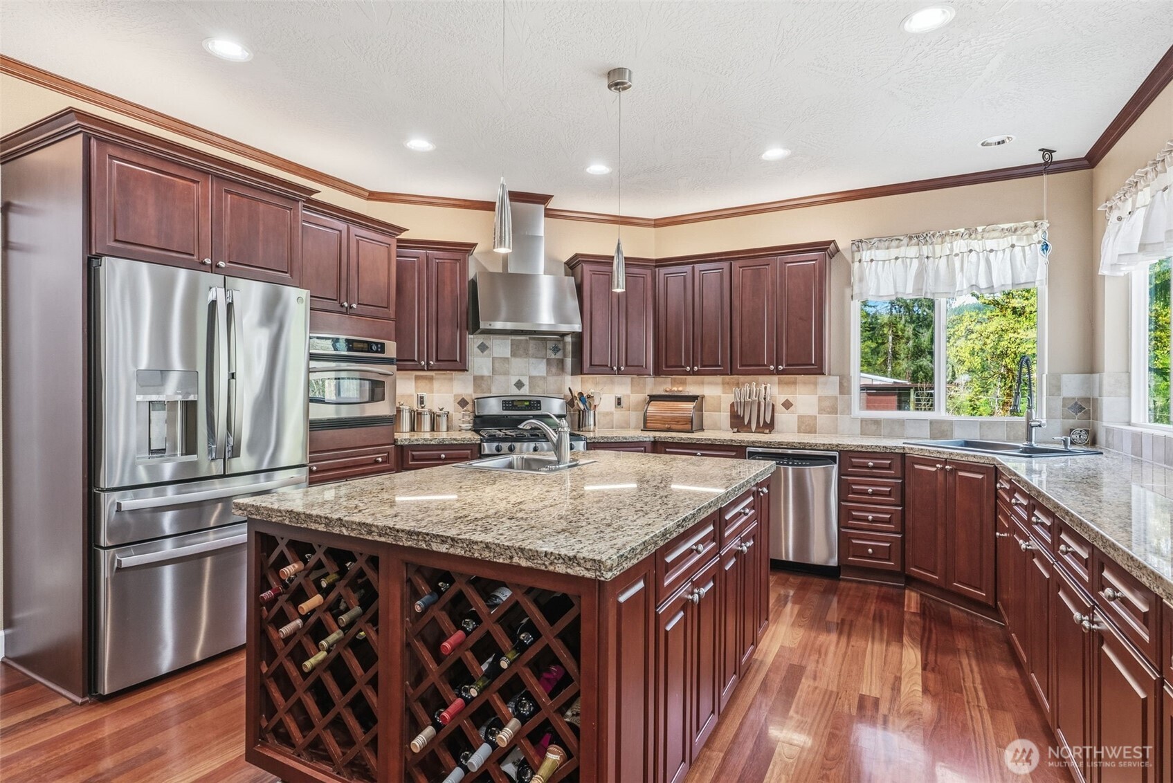 480 Apple Creek Rd Property Photo 11