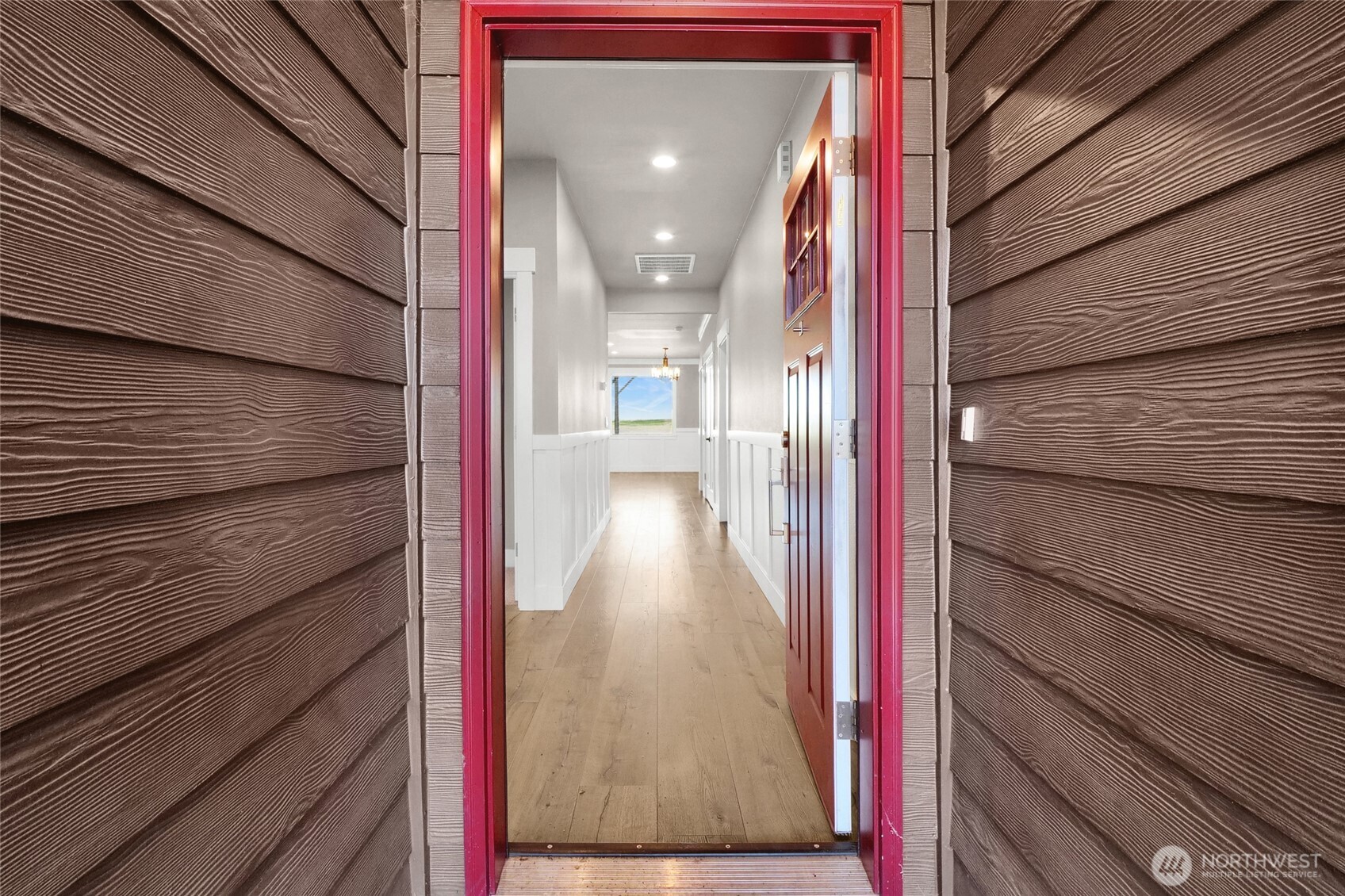 1331 Ne Nanto Road A&b Property Photo 6