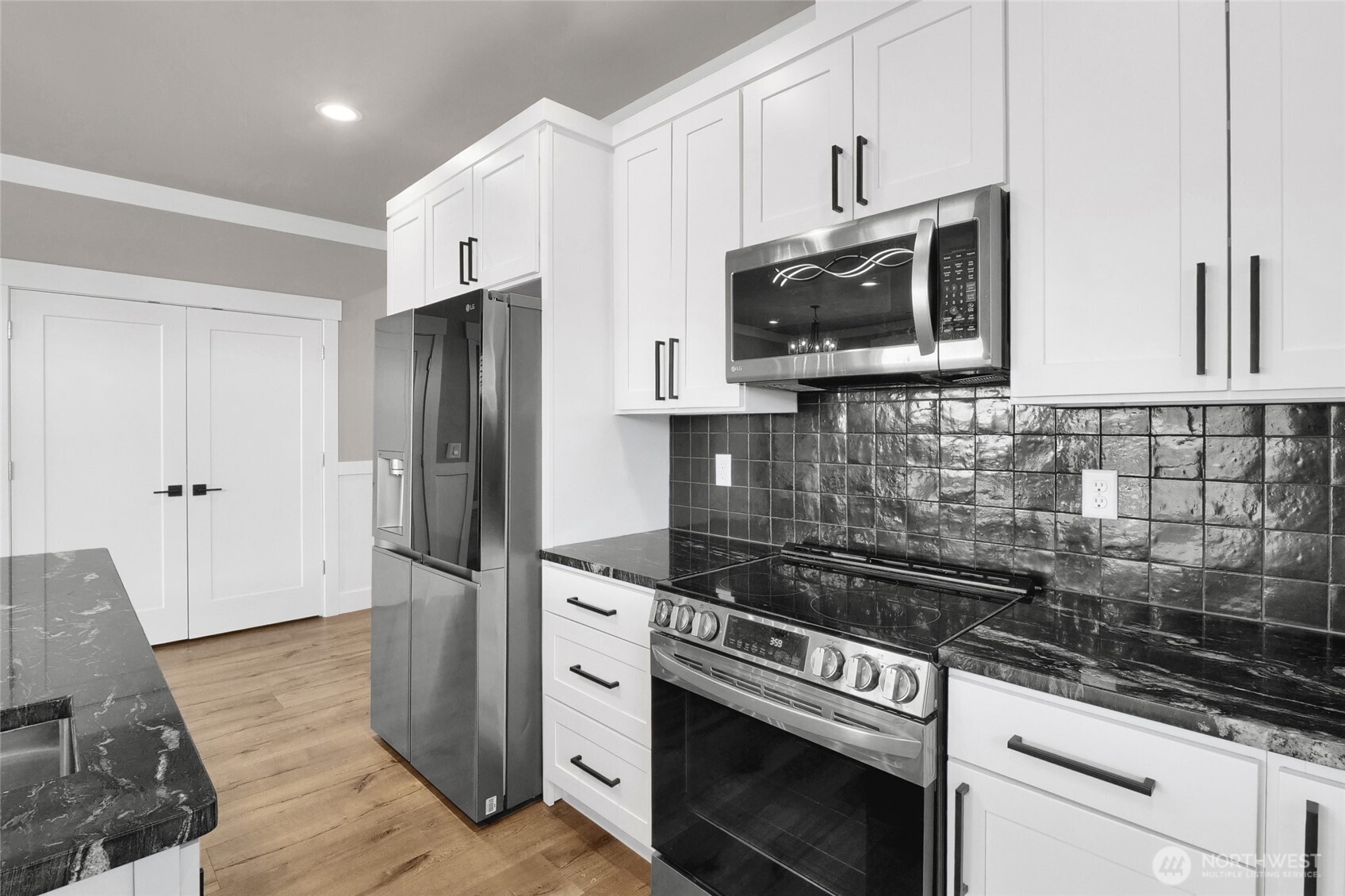 1331 Ne Nanto Road A&b Property Photo 17