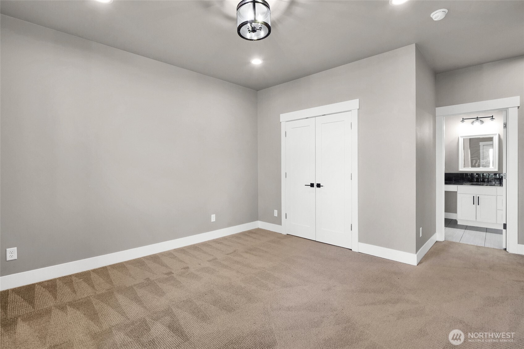 1331 Ne Nanto Road A&b Property Photo 19