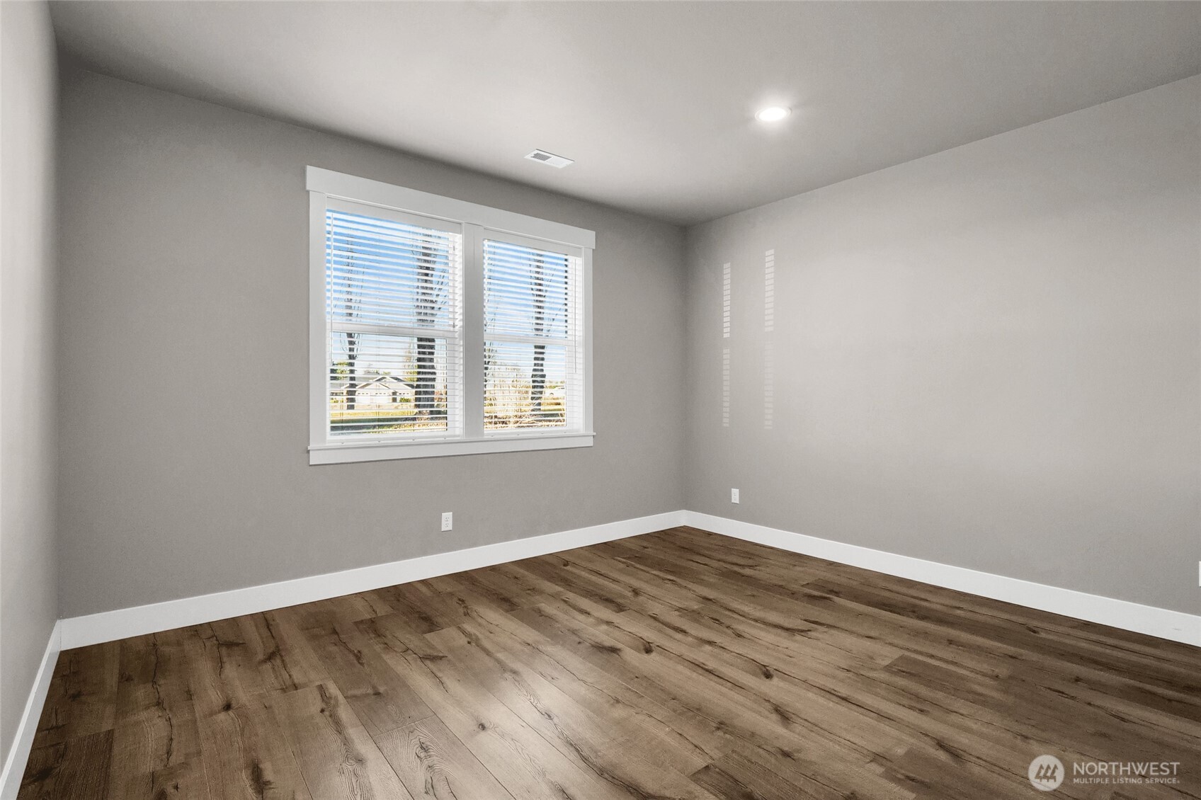1331 Ne Nanto Road A&b Property Photo 24