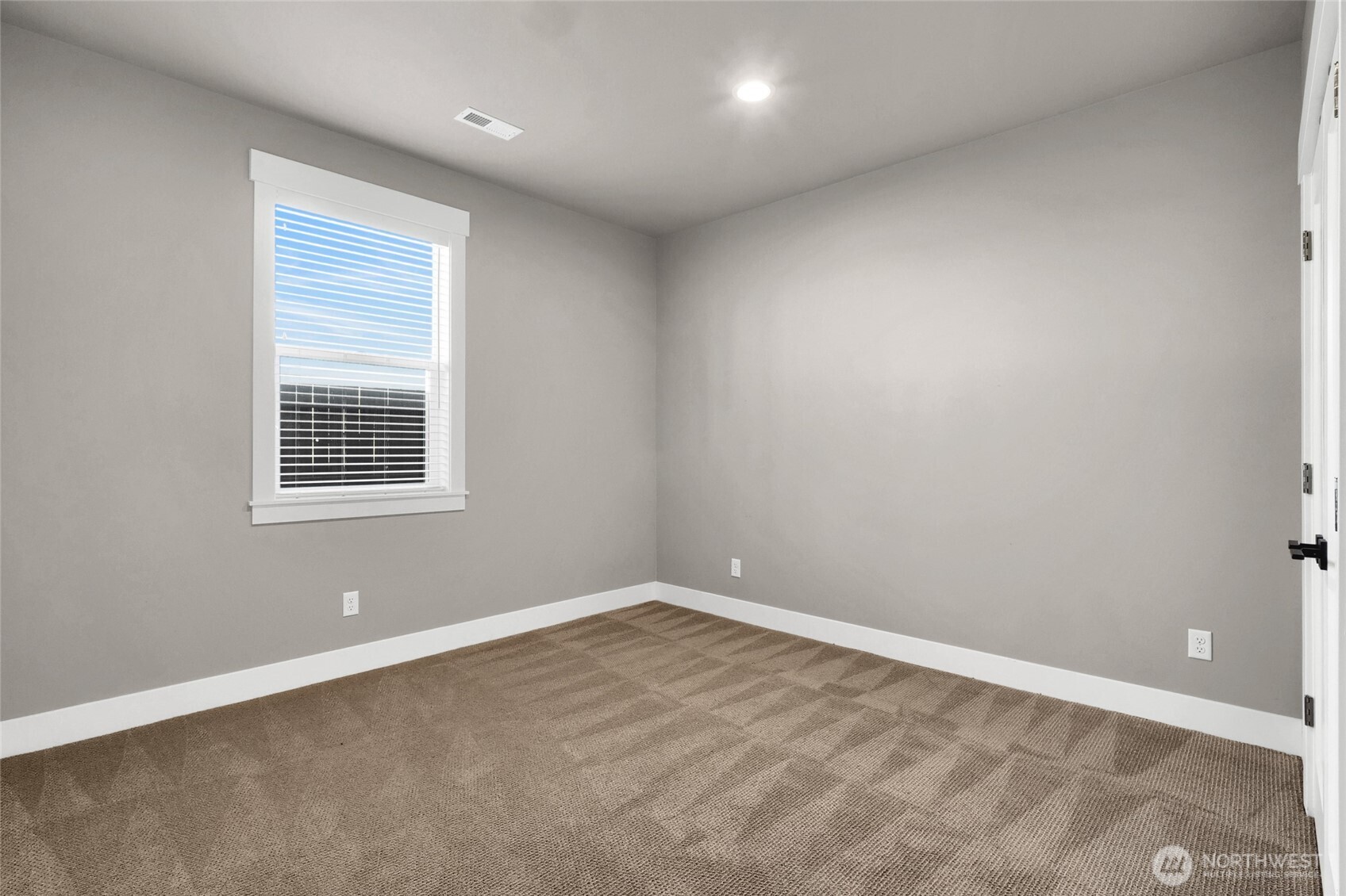 1331 Ne Nanto Road A&b Property Photo 27