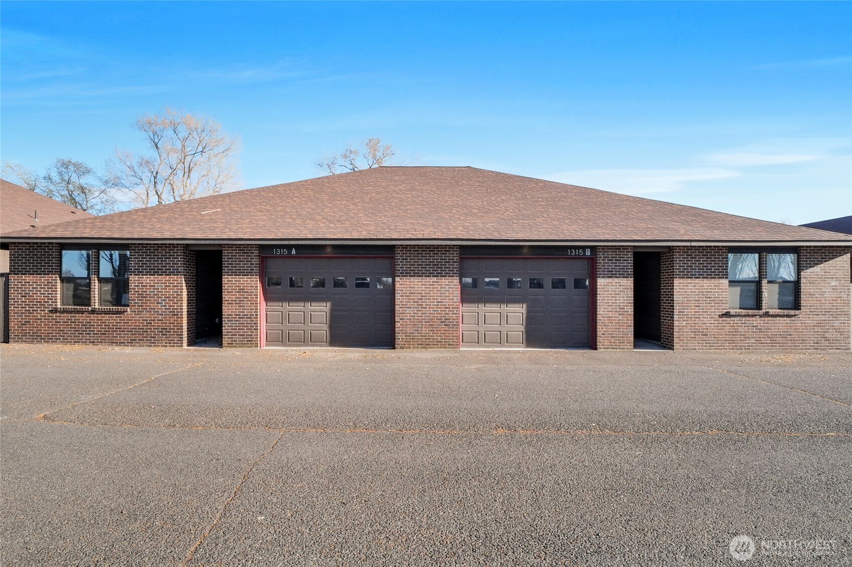 1315 Ne Nanto Road A&b Property Photo 3