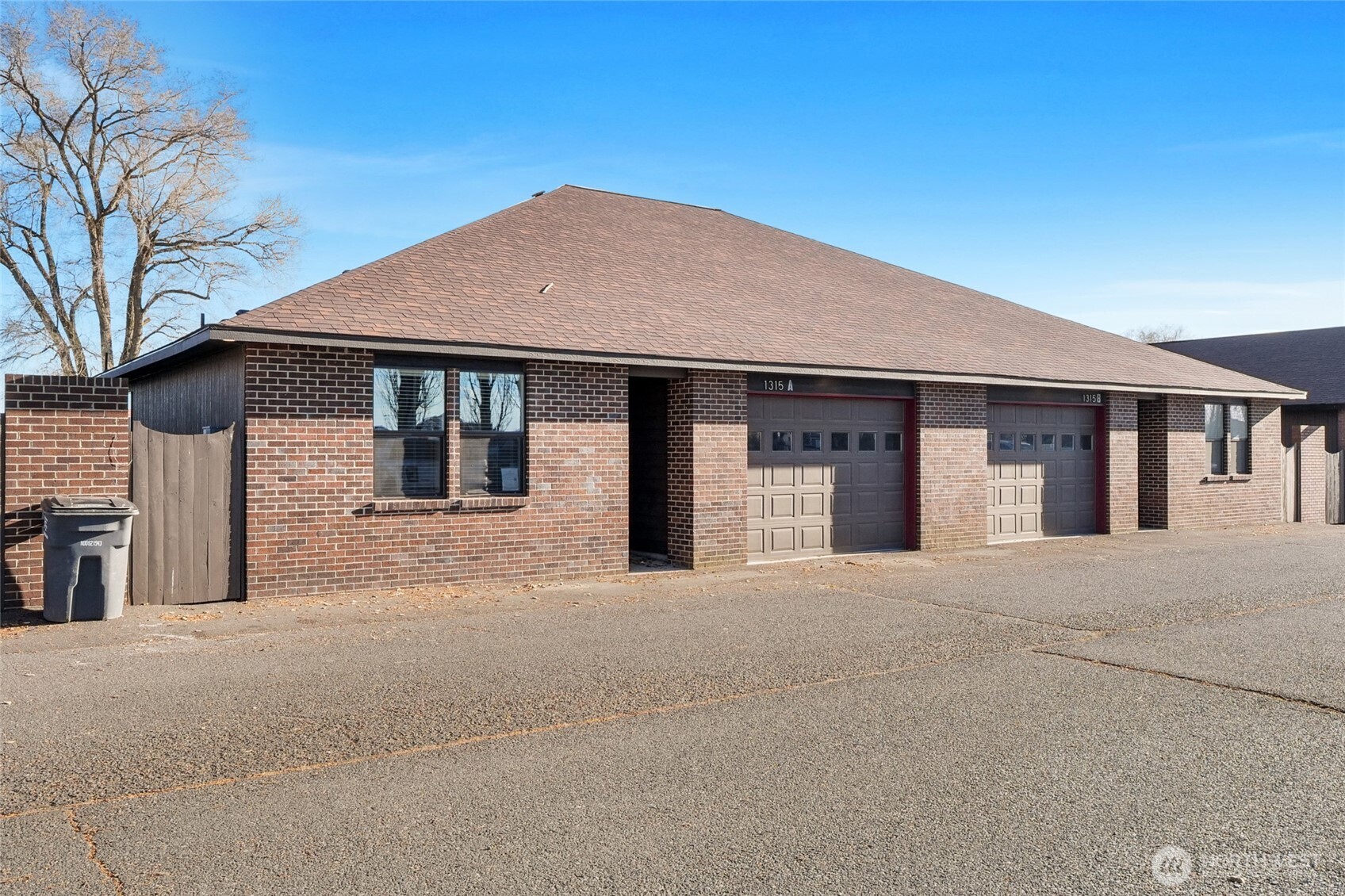 1315 Ne Nanto Road A&b Property Photo 6