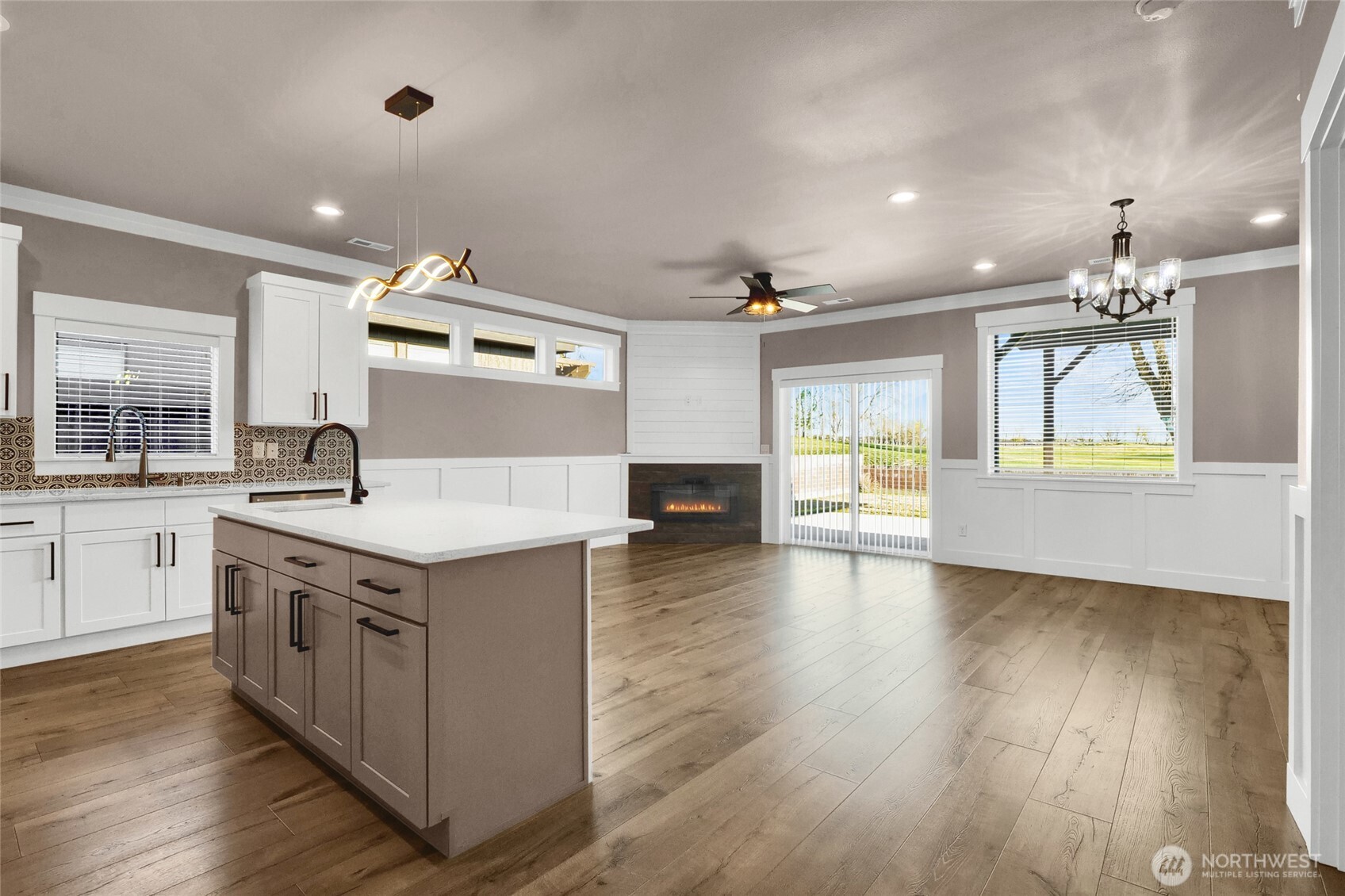 1315 Ne Nanto Road A&b Property Photo 12