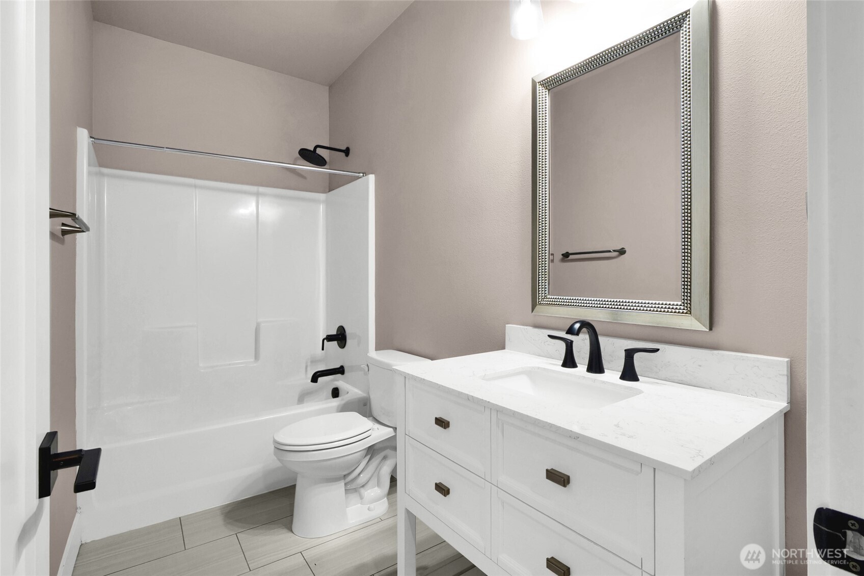 1315 Ne Nanto Road A&b Property Photo 29