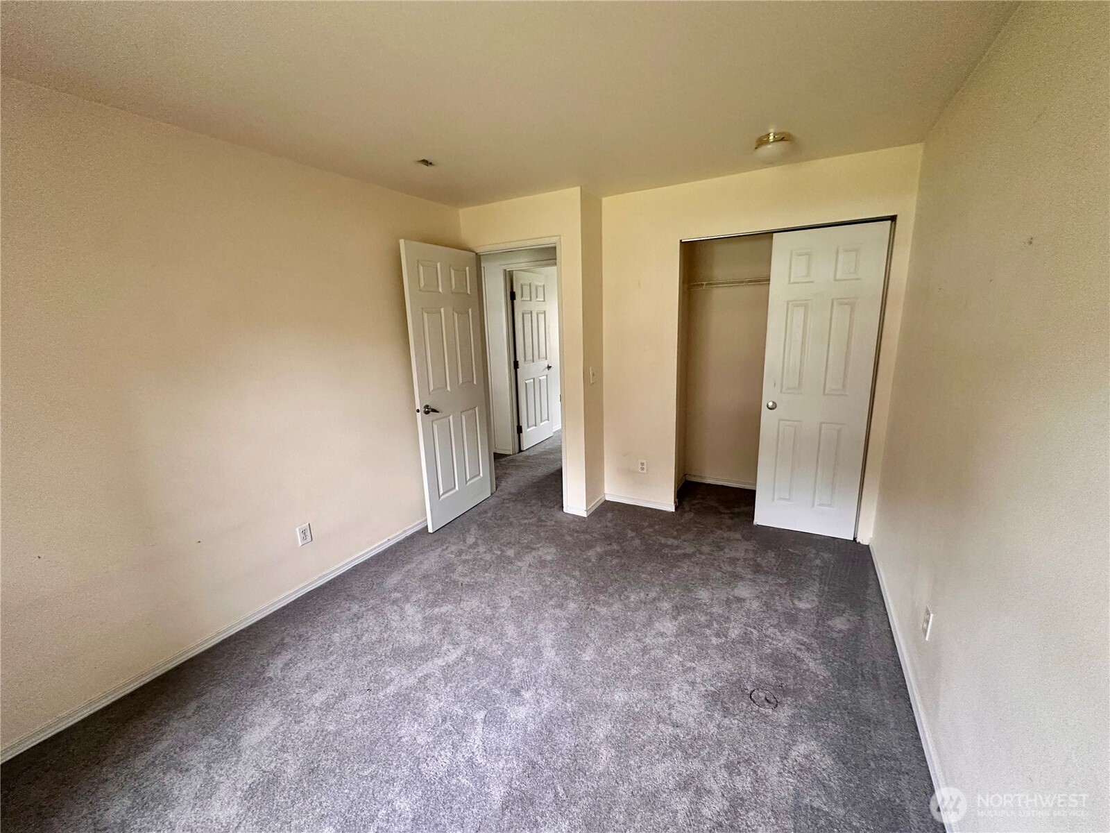 24516 47th Avenue Property Photo 15