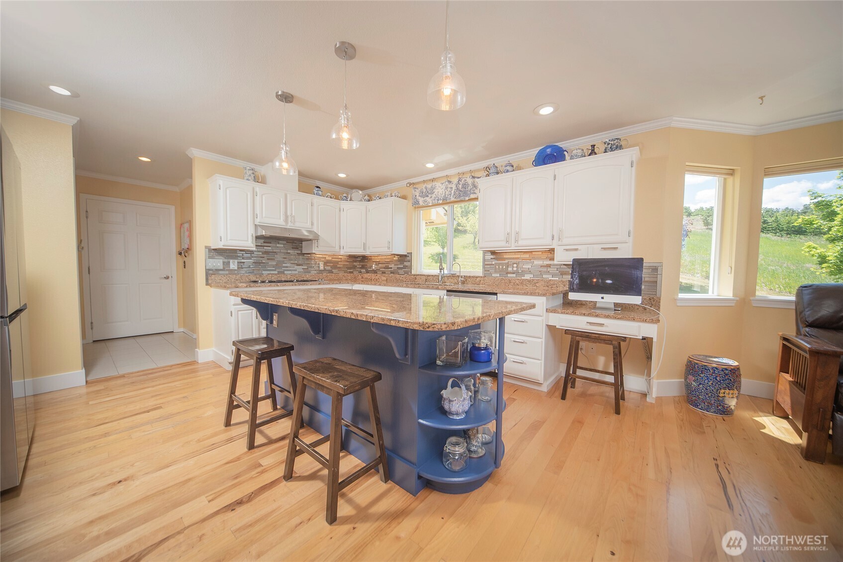 1677 Dodge Road Property Photo 10