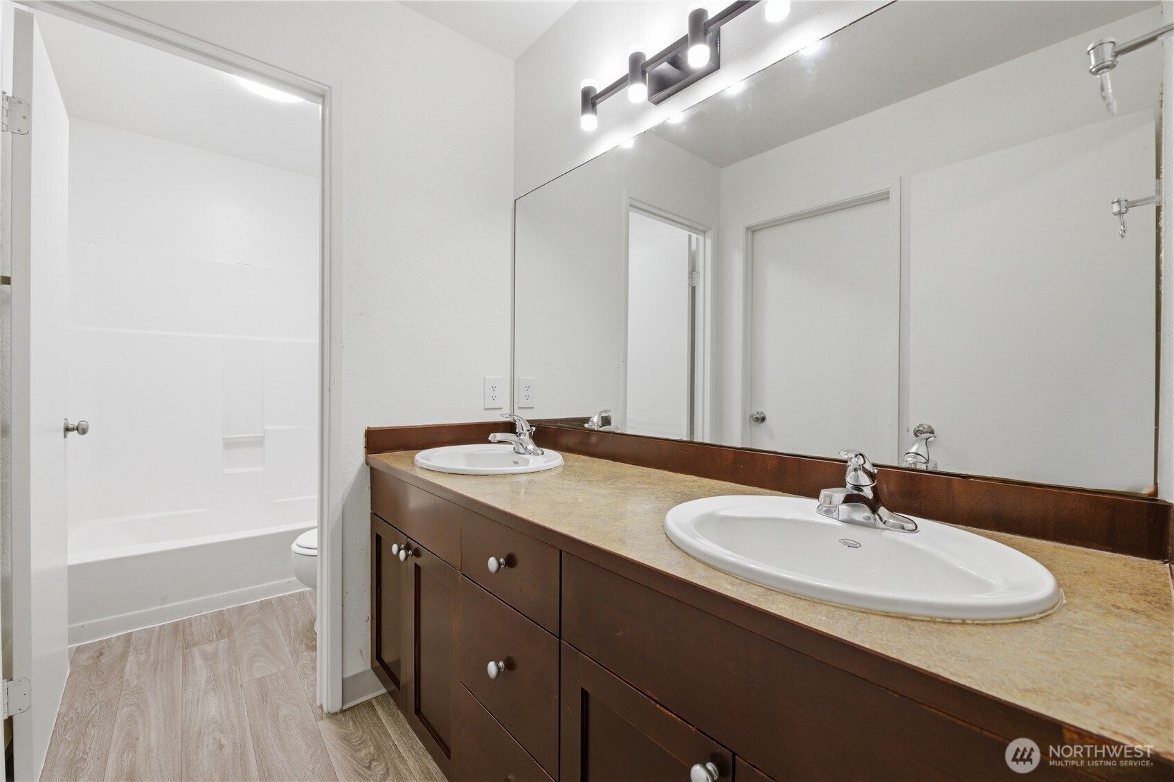 31501 106th Place P2 Property Photo 17