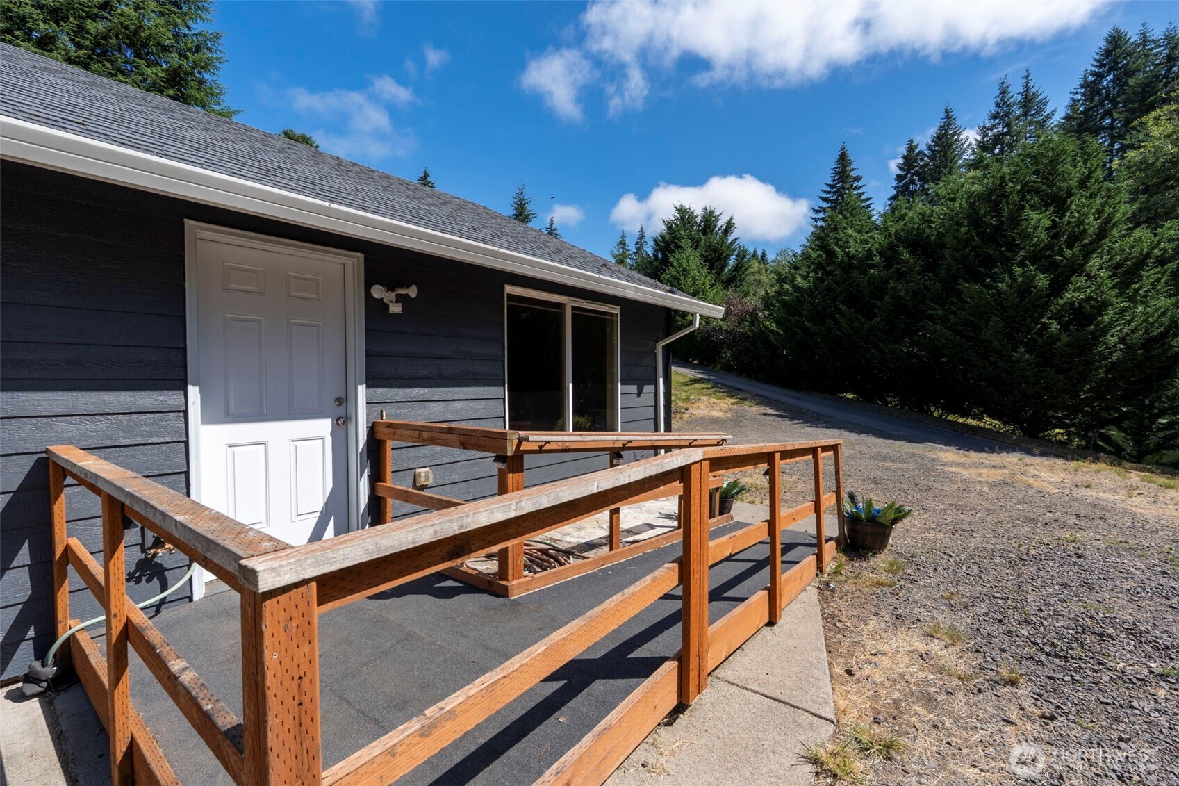 110 Sunny Basin Road Property Photo 4