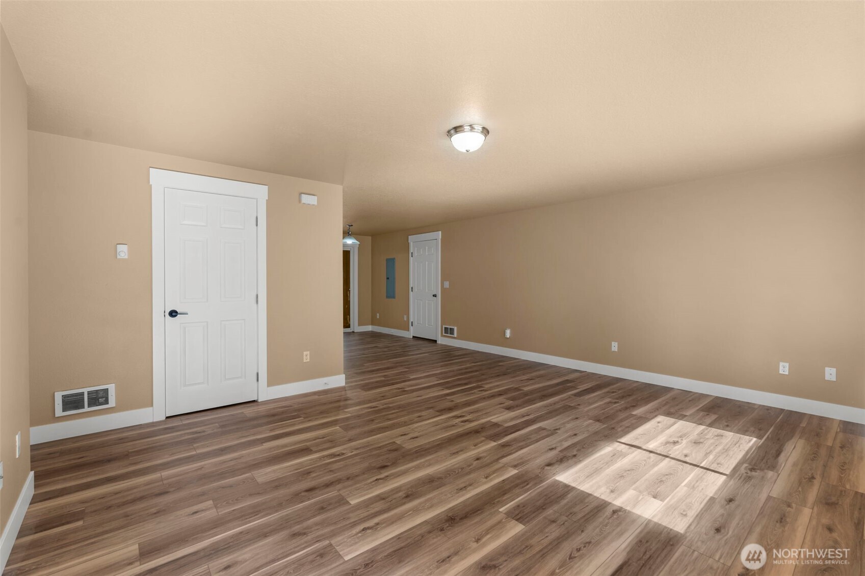 110 Sunny Basin Road Property Photo 6