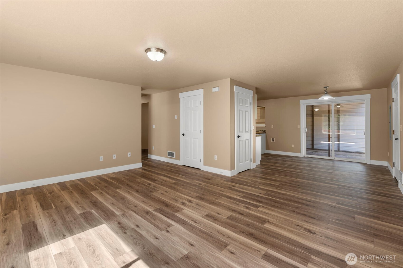 110 Sunny Basin Road Property Photo 8